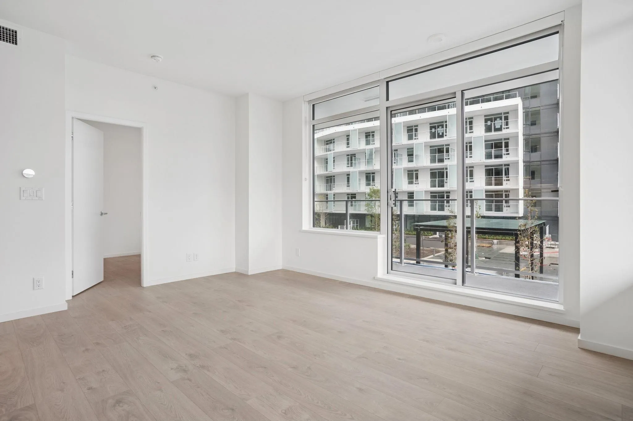 553 6500 Minoru Boulevard