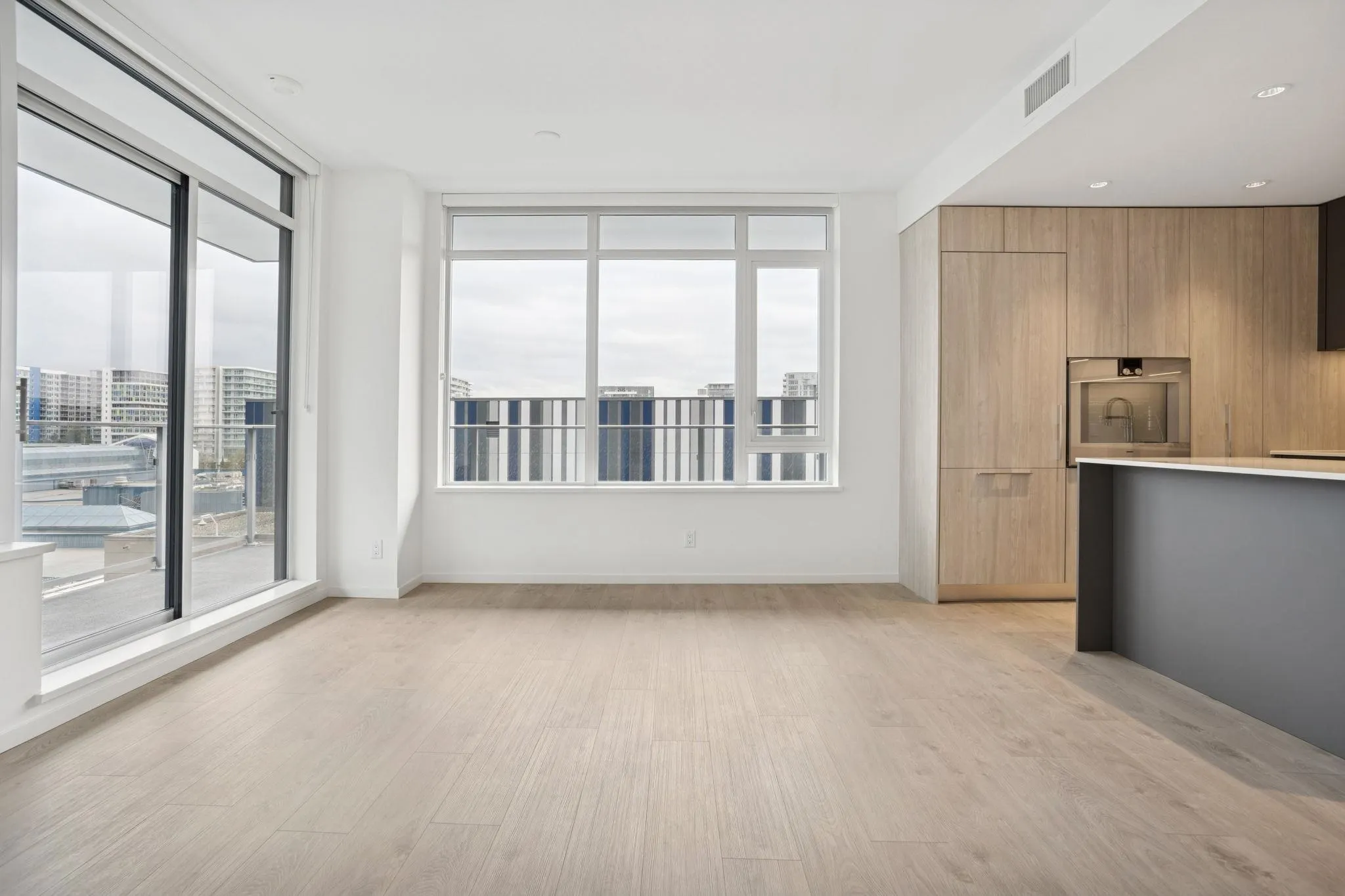 553 6500 Minoru Boulevard
