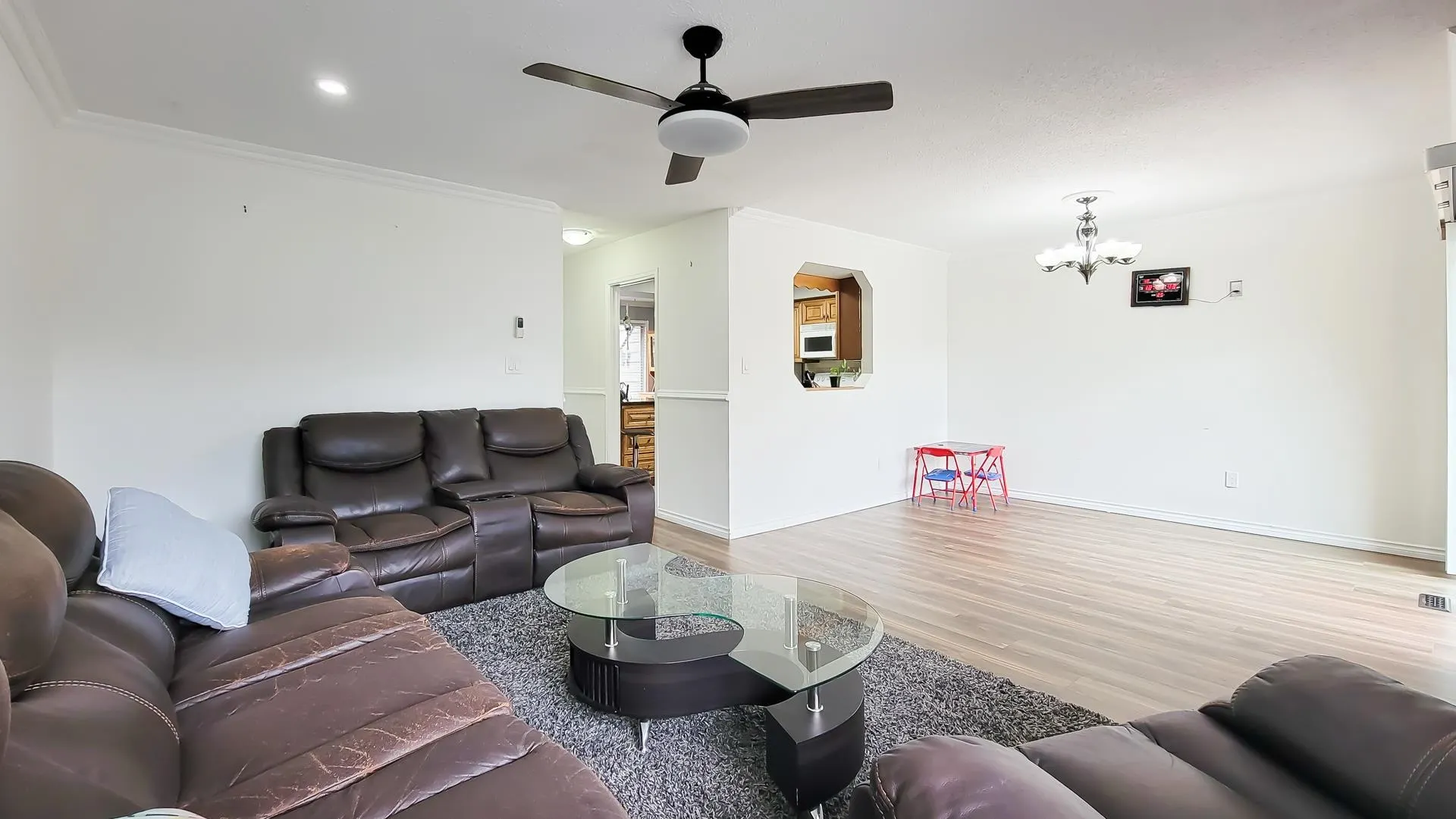 9 2952 Nelson Place