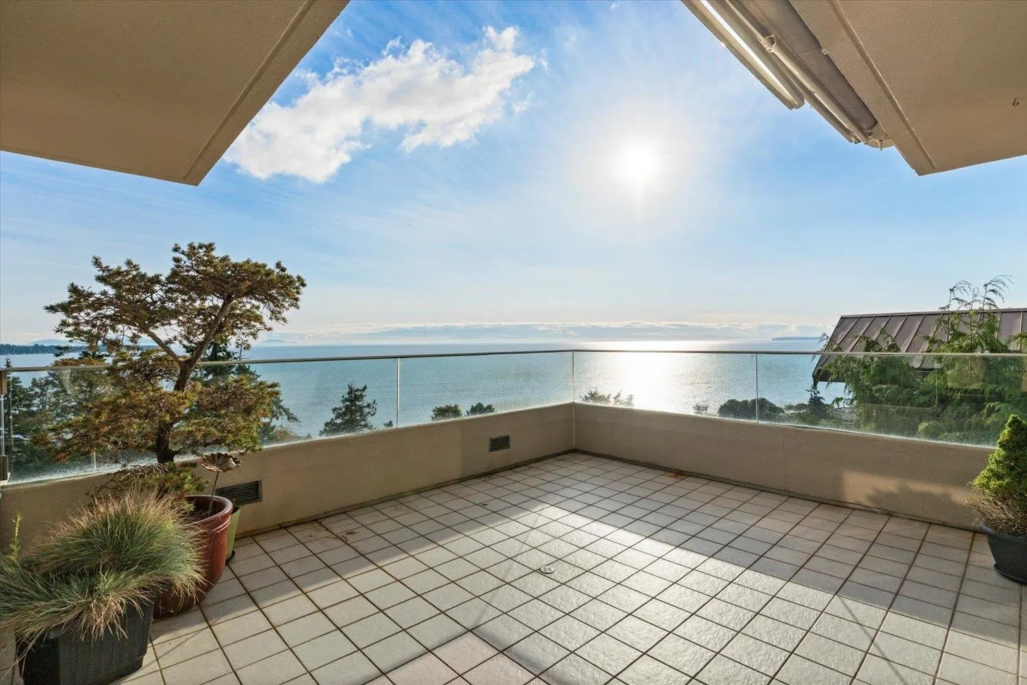 301 15050 Prospect Avenue