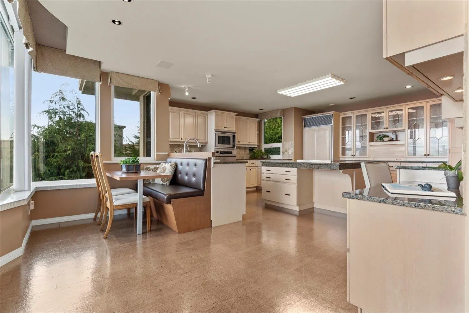 301 15050 Prospect Avenue