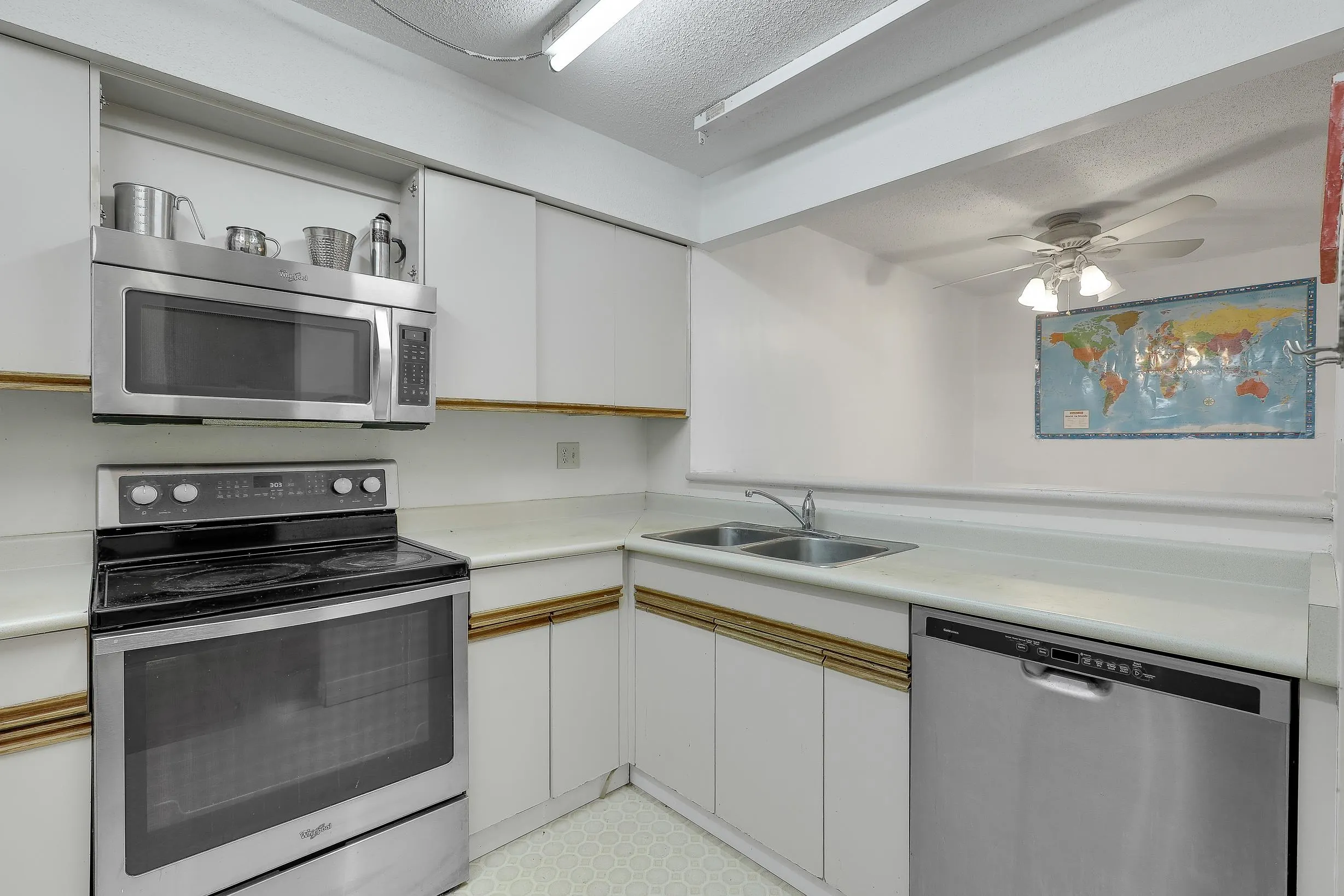 208 7175 134 Street