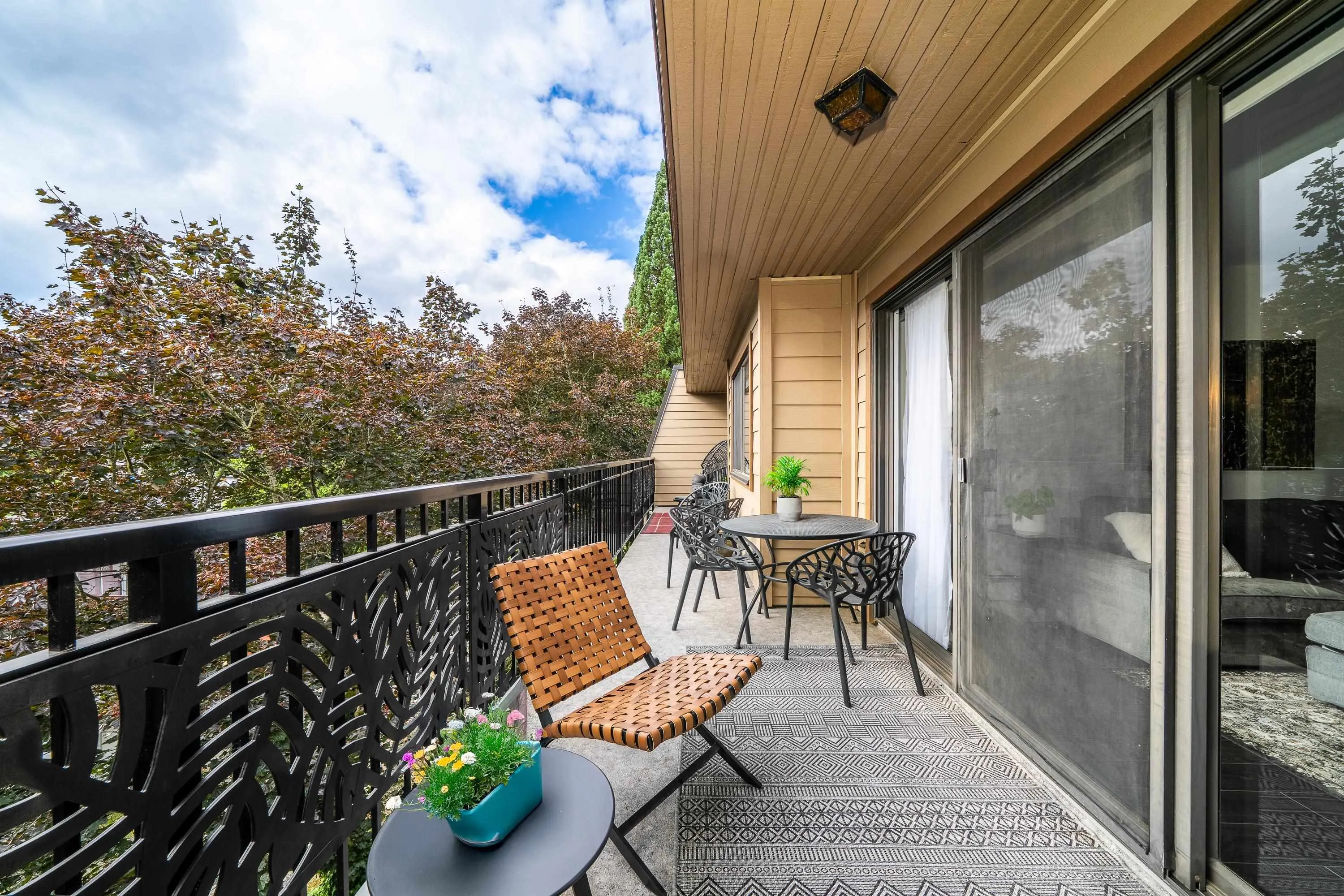 413 1385 Draycott Road