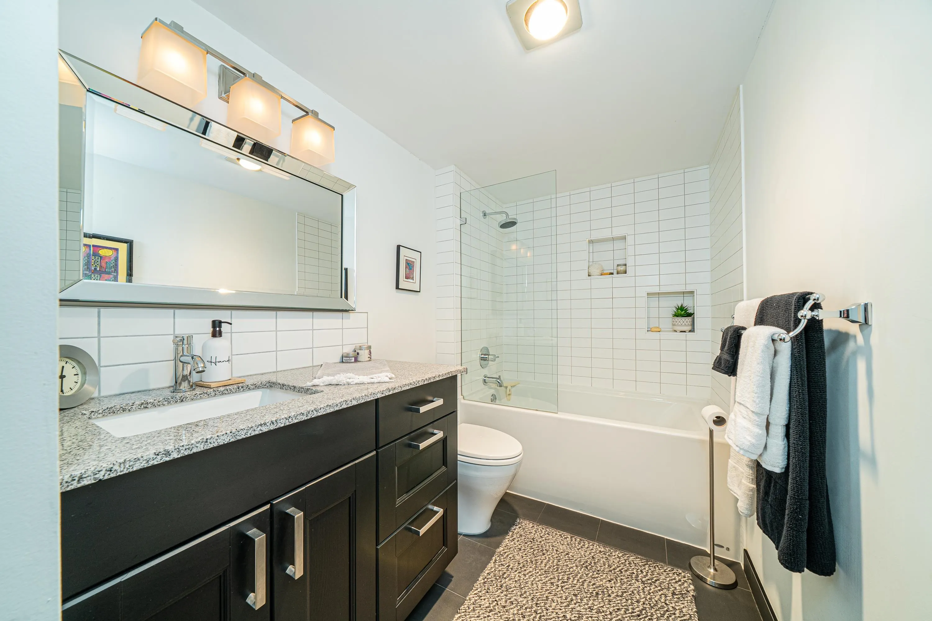 413 1385 Draycott Road