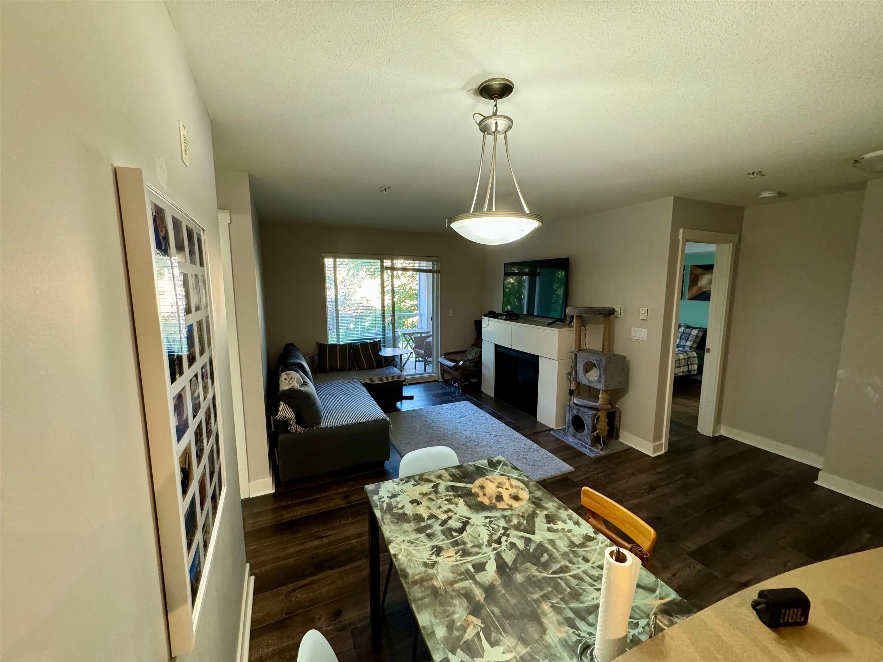 206 19388 65 Avenue