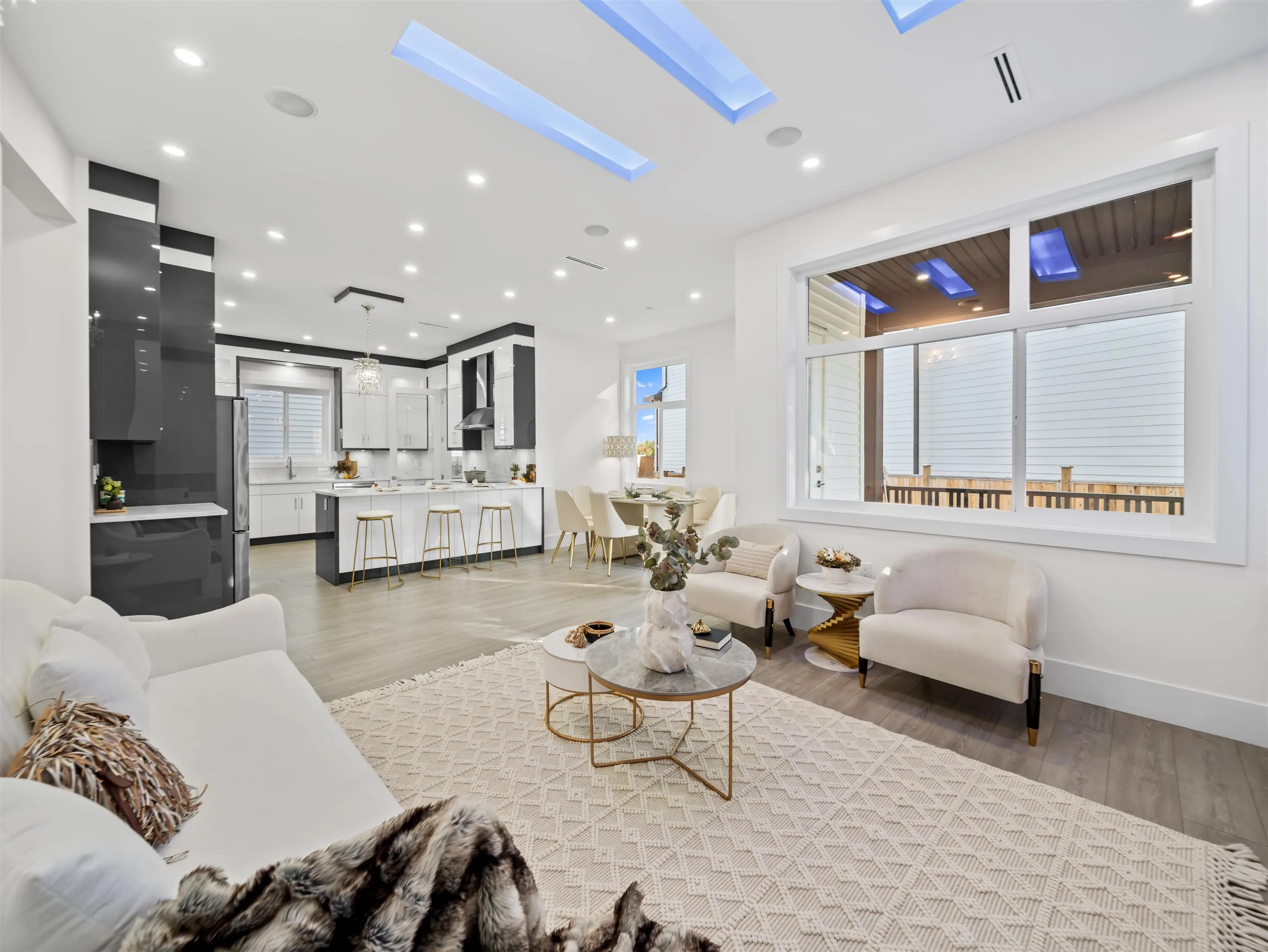 9885 Huckleberry Drive