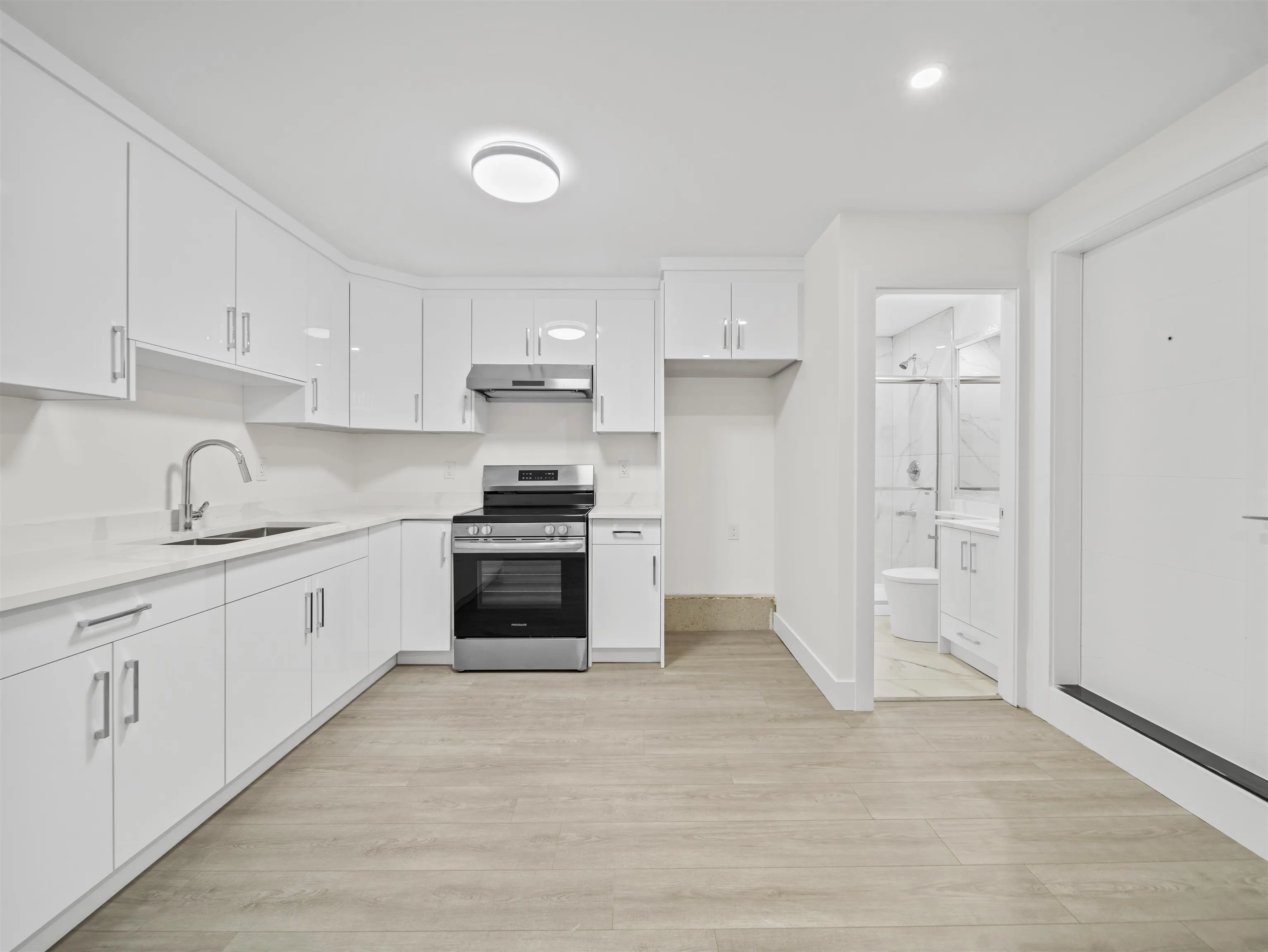 9885 Huckleberry Drive