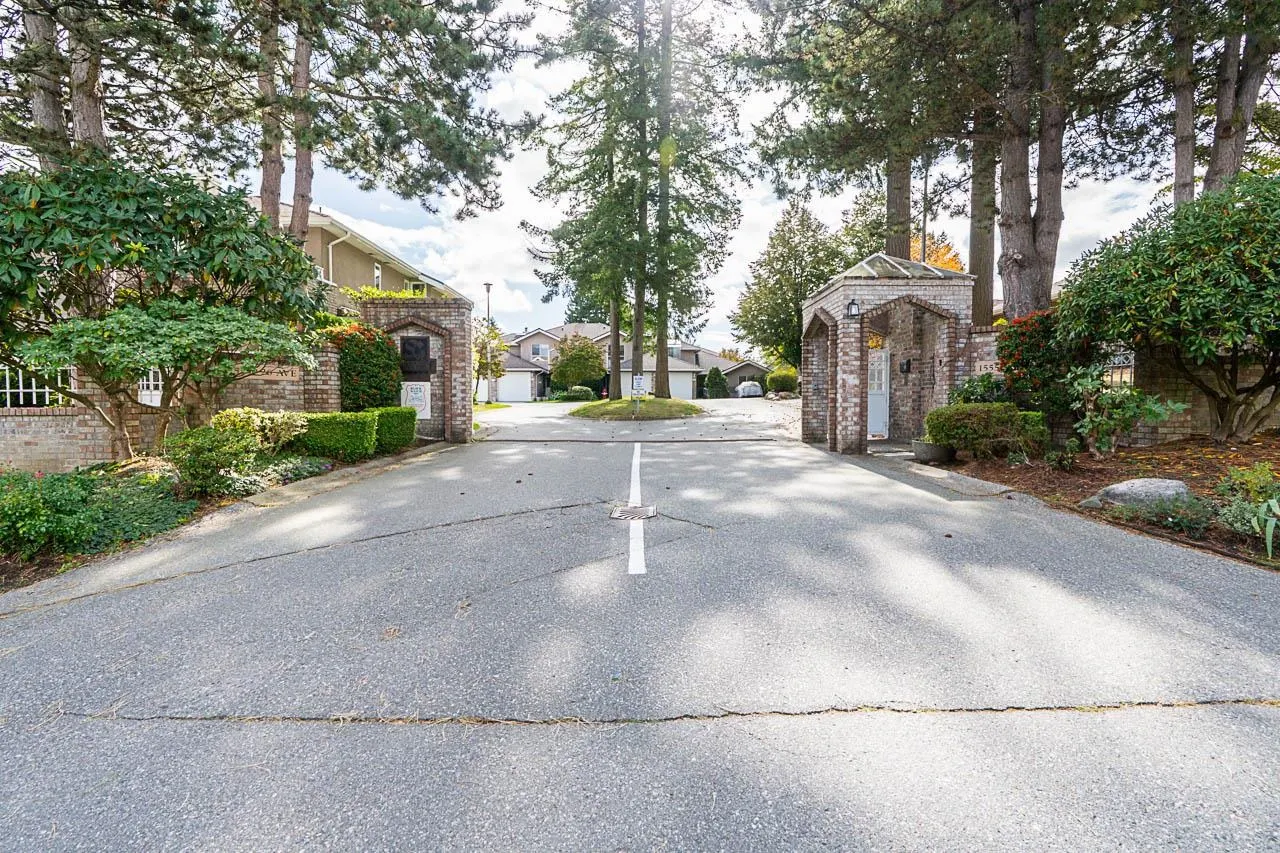 124 15550 26 Avenue