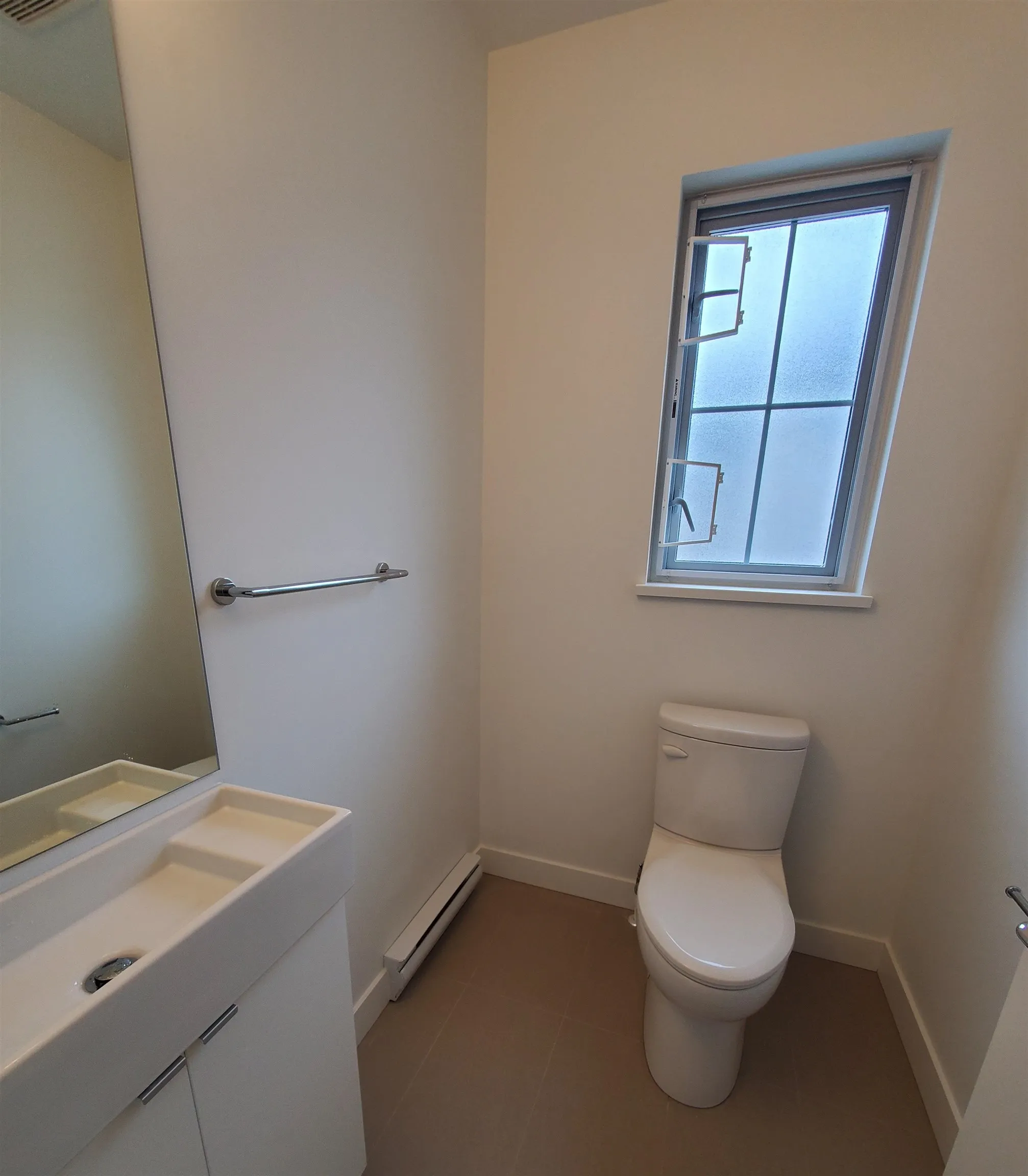 75 20487 65 Avenue