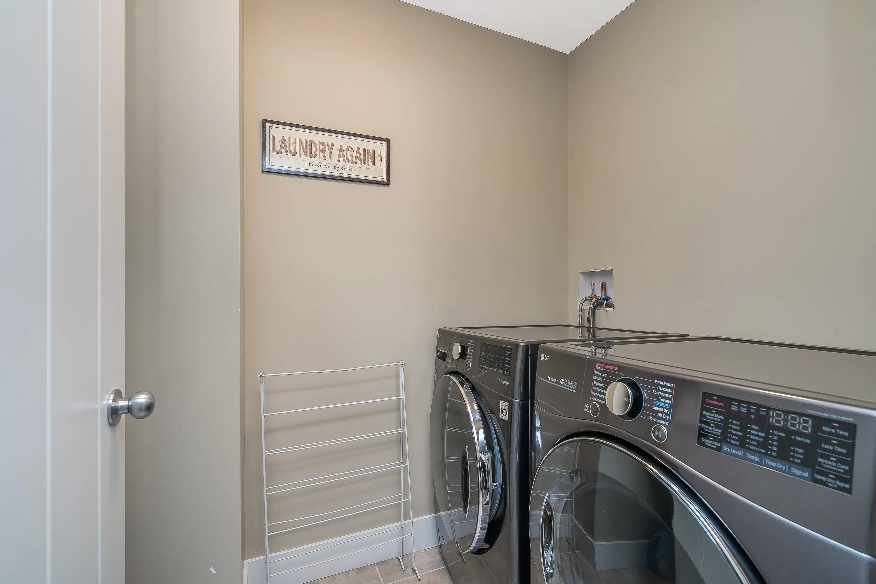 3125 Lukiv Terrace