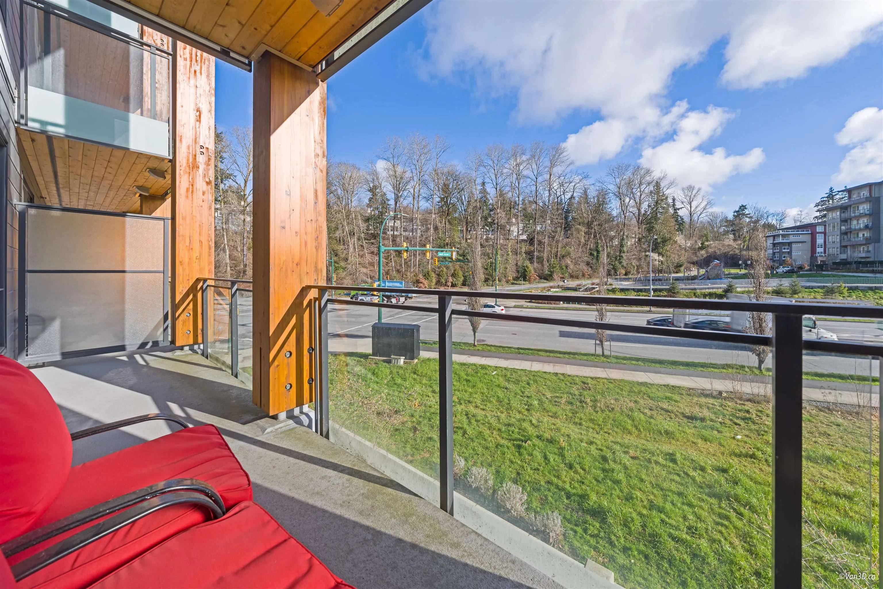 102 3588 Sawmill Crescent