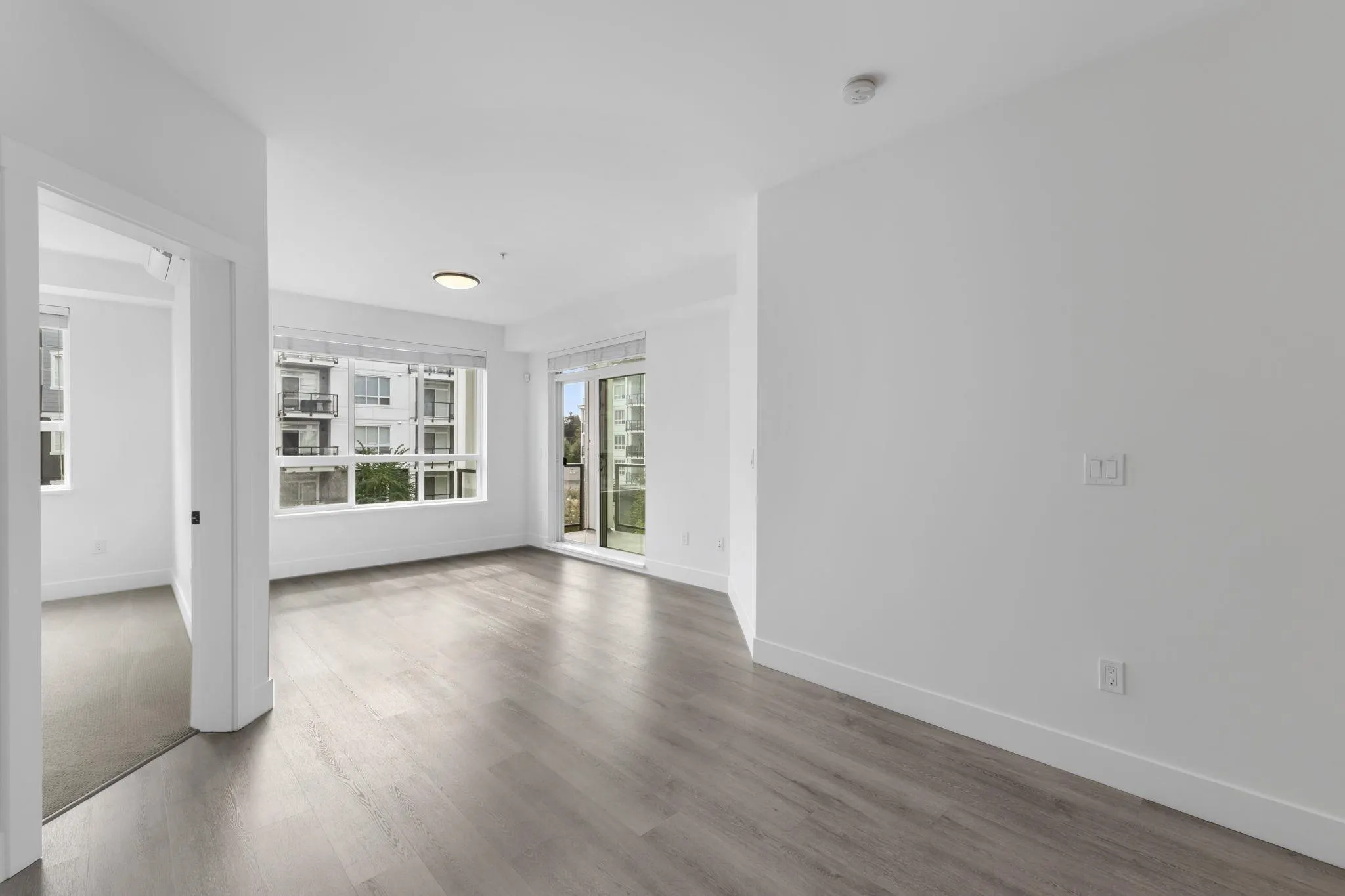 2408 2180 Kelly Avenue