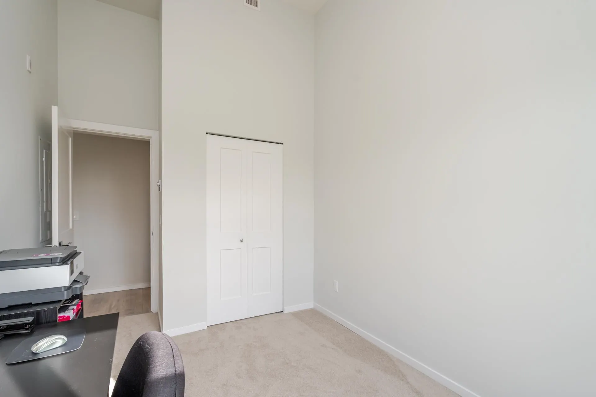 207 3317 148 Street
