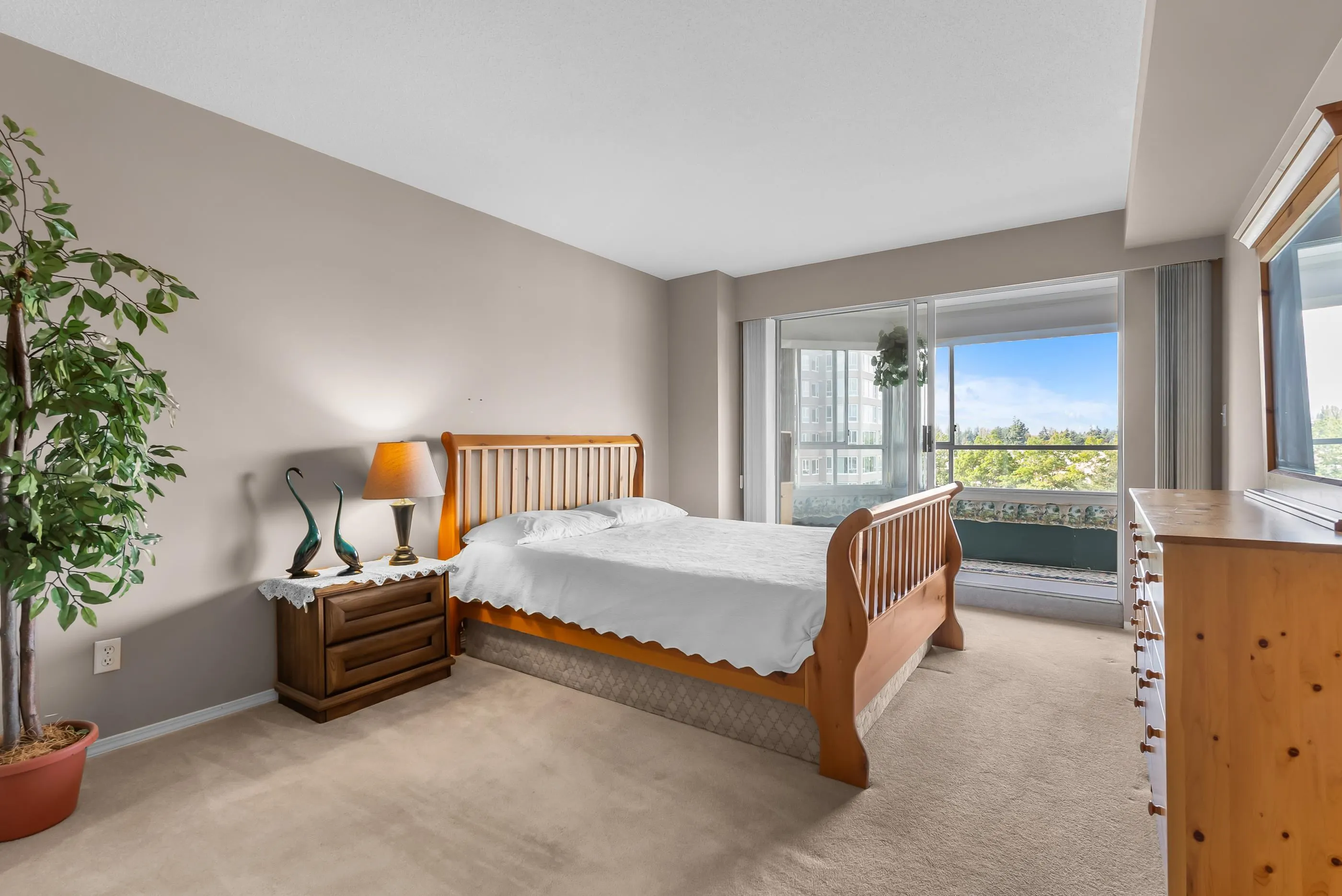 704 3190 Gladwin Road