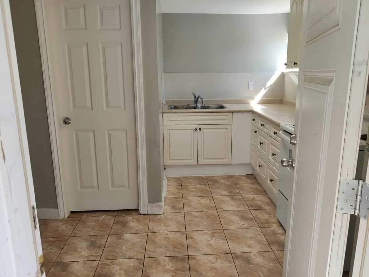 Basement 3756 Sunset Street