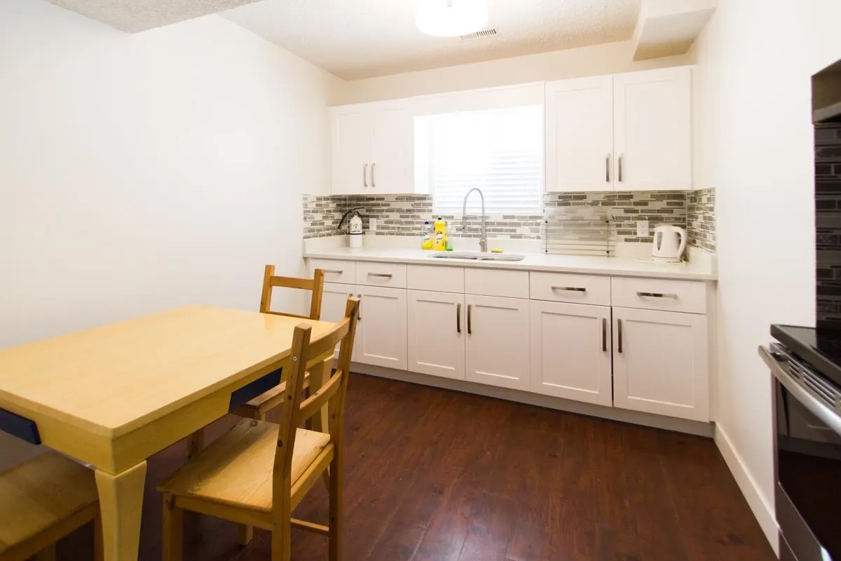 29XX E 28th Avenue