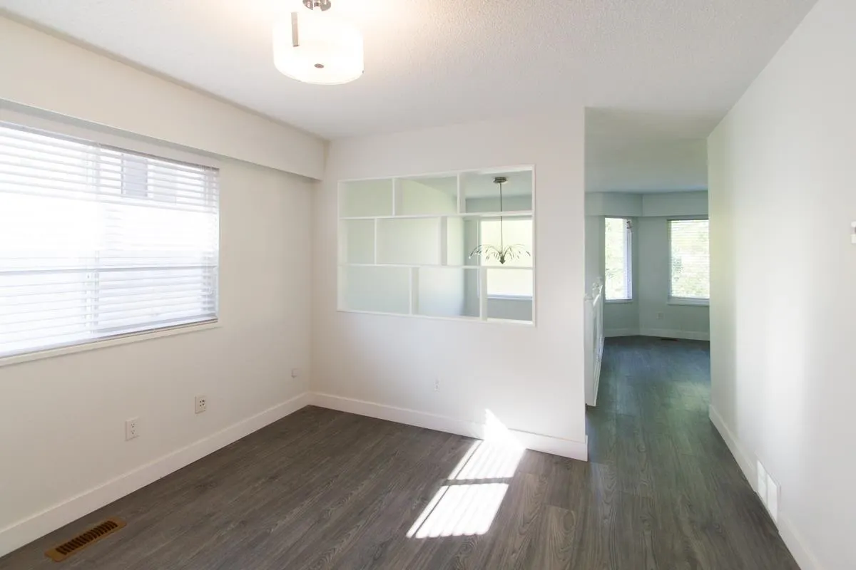 29XX E 28th Avenue