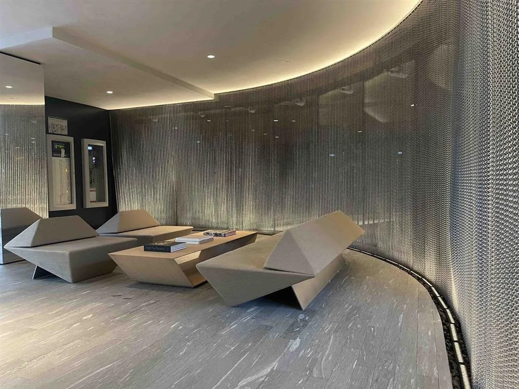 2903 1568 Alberni Street