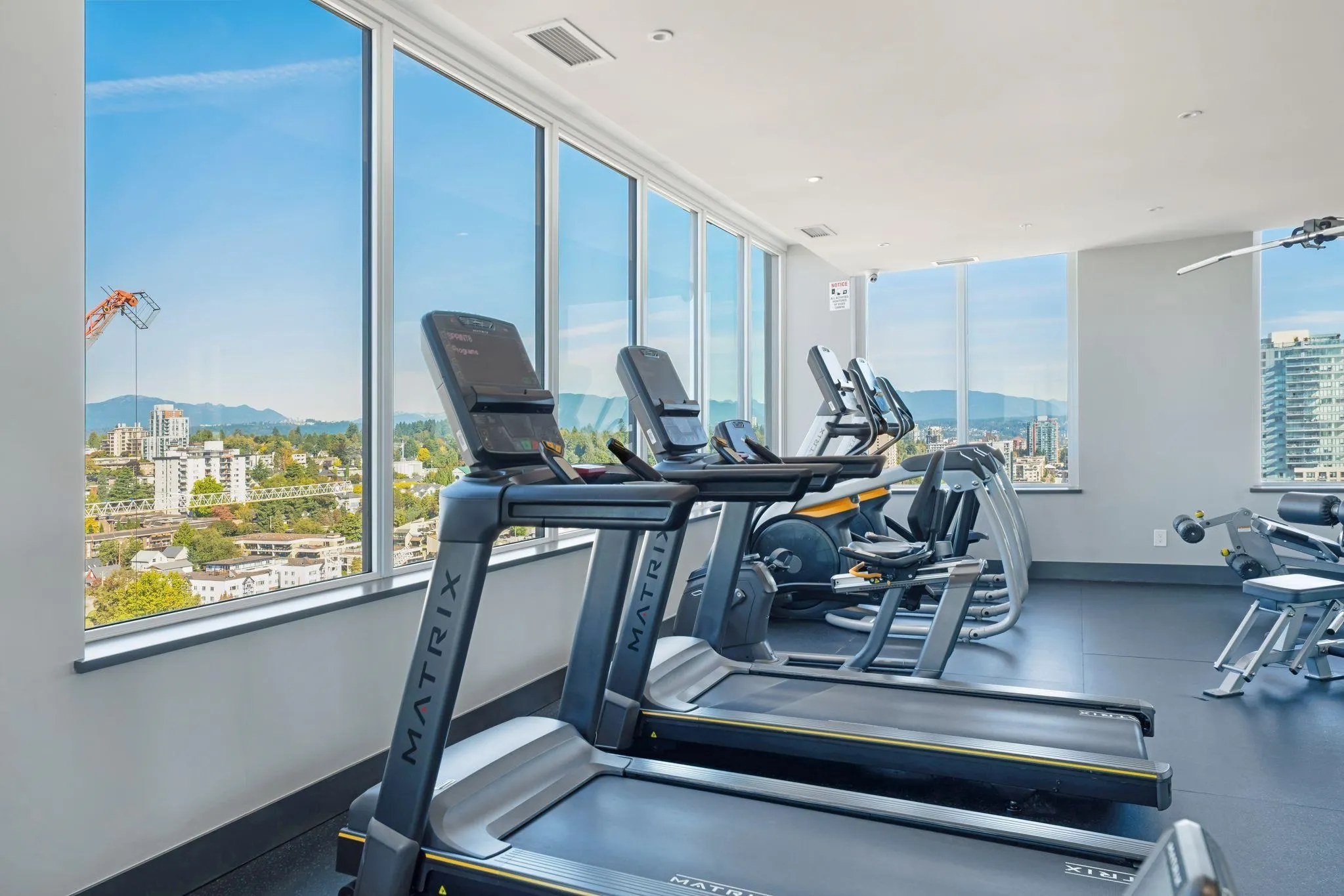 2401 823 Carnarvon Street