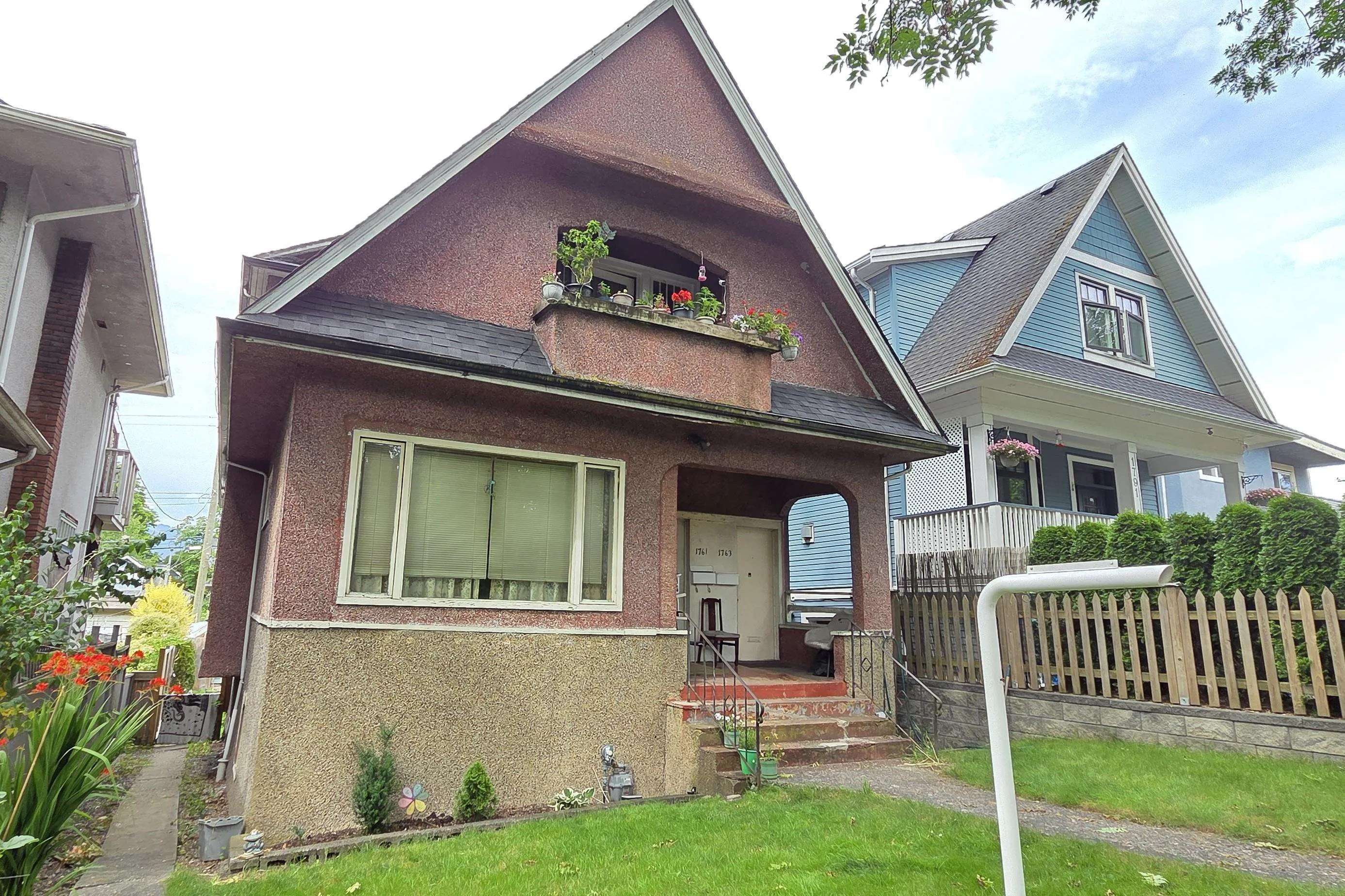 1761 William Street