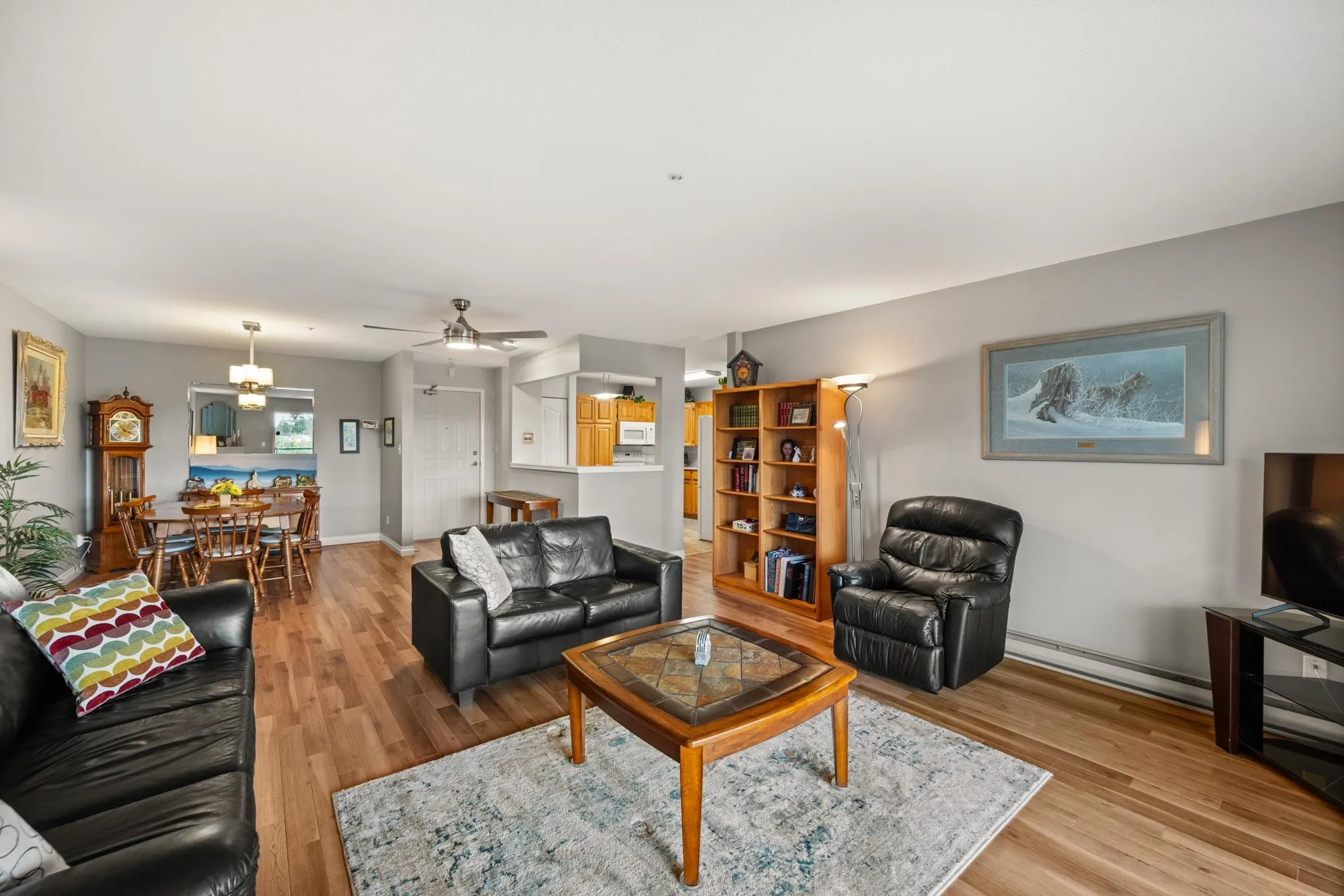 226 2451 Gladwin Road