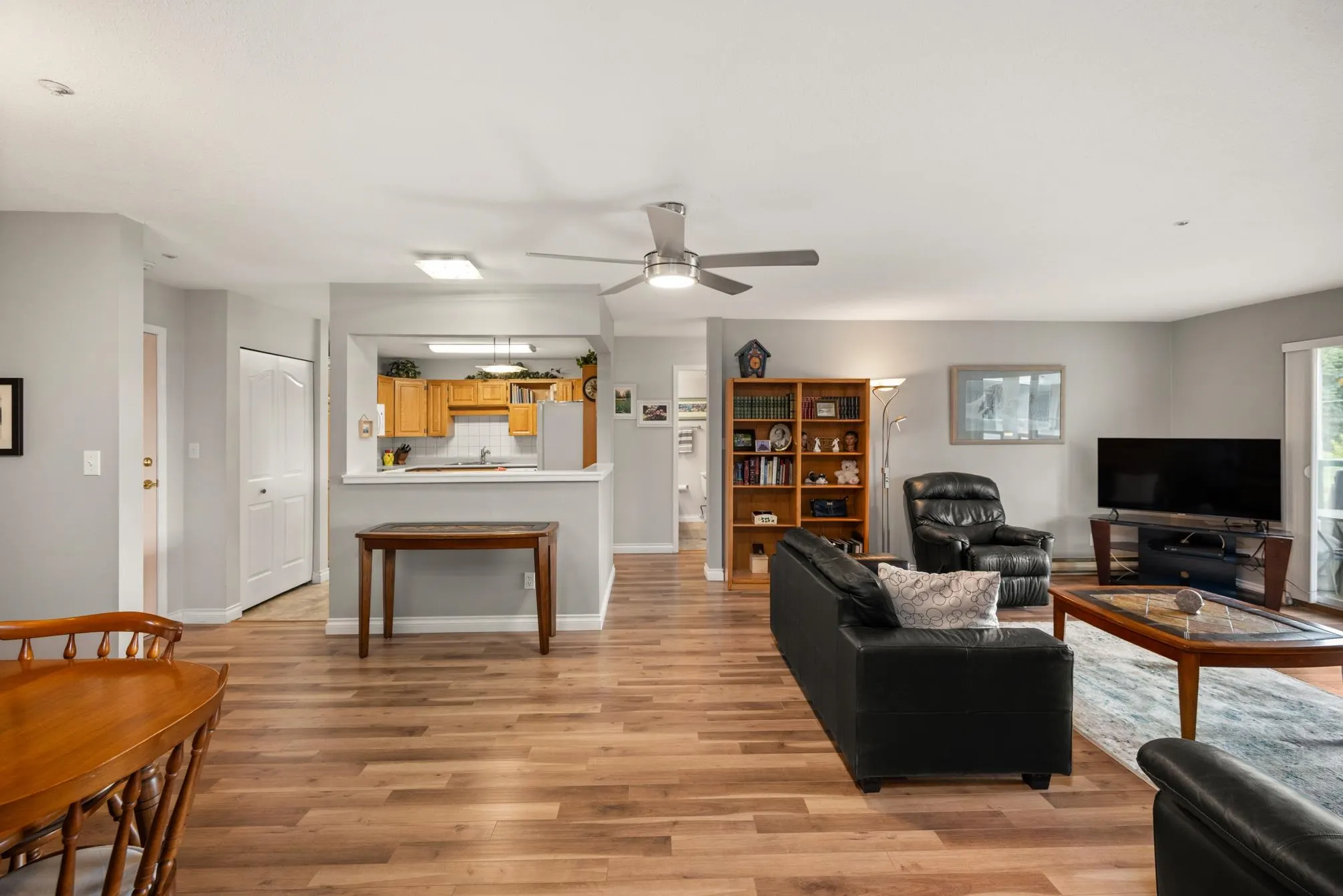 226 2451 Gladwin Road