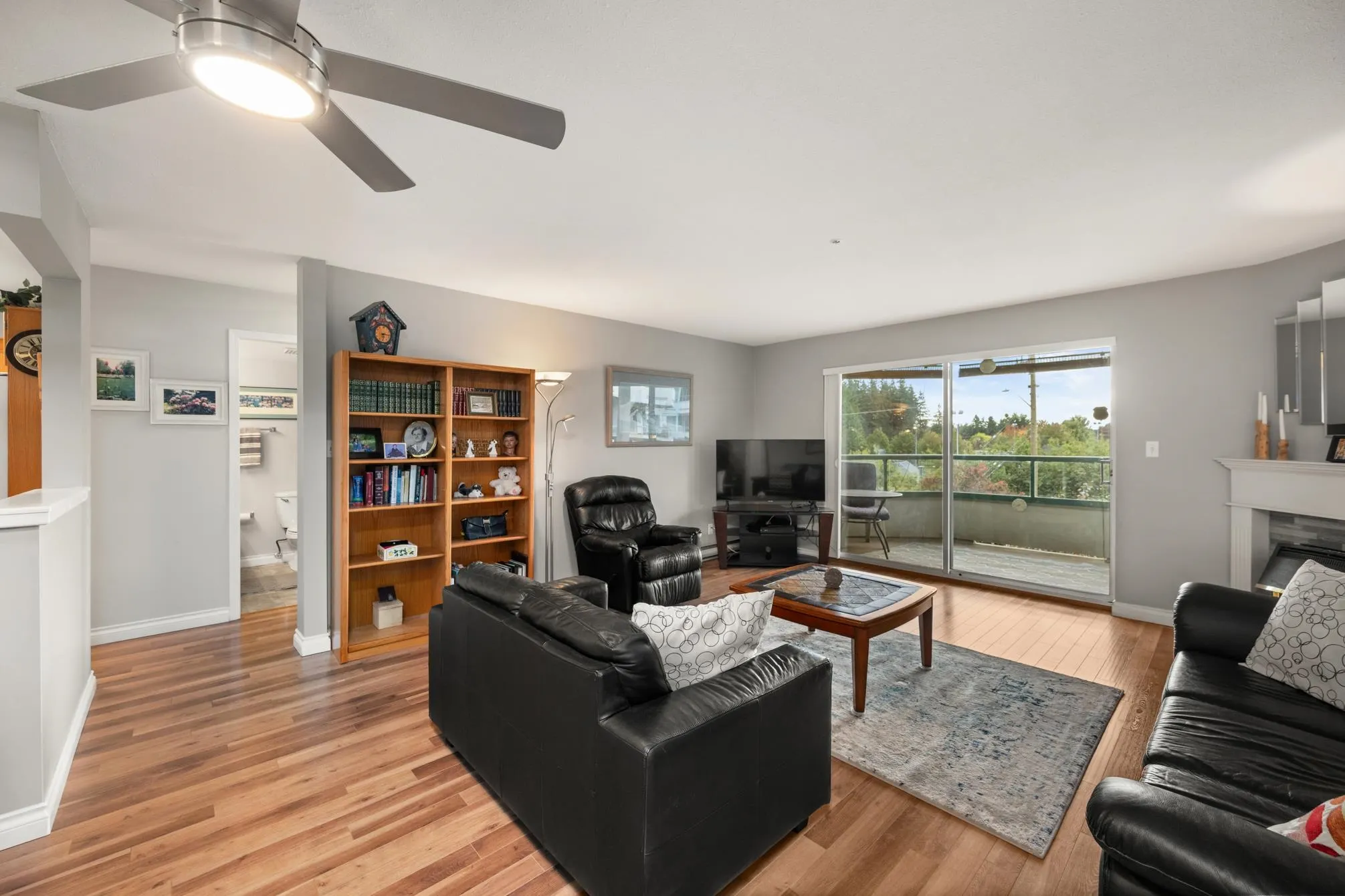 226 2451 Gladwin Road