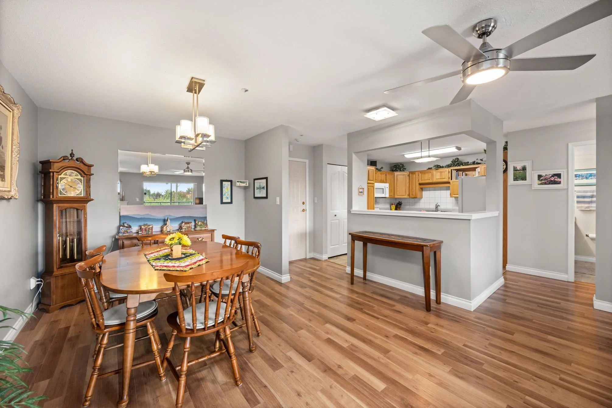 226 2451 Gladwin Road