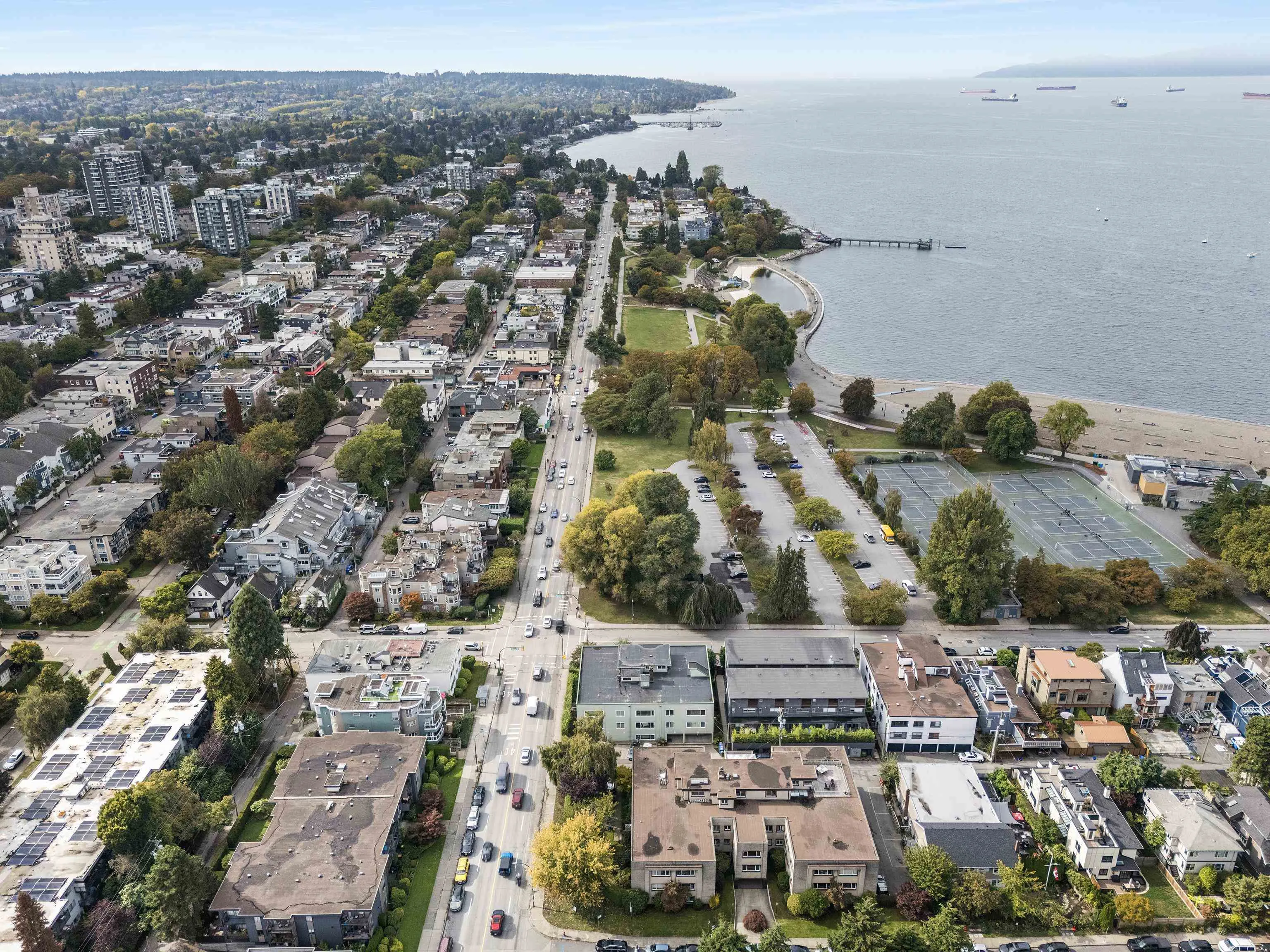 34 1480 Arbutus Street