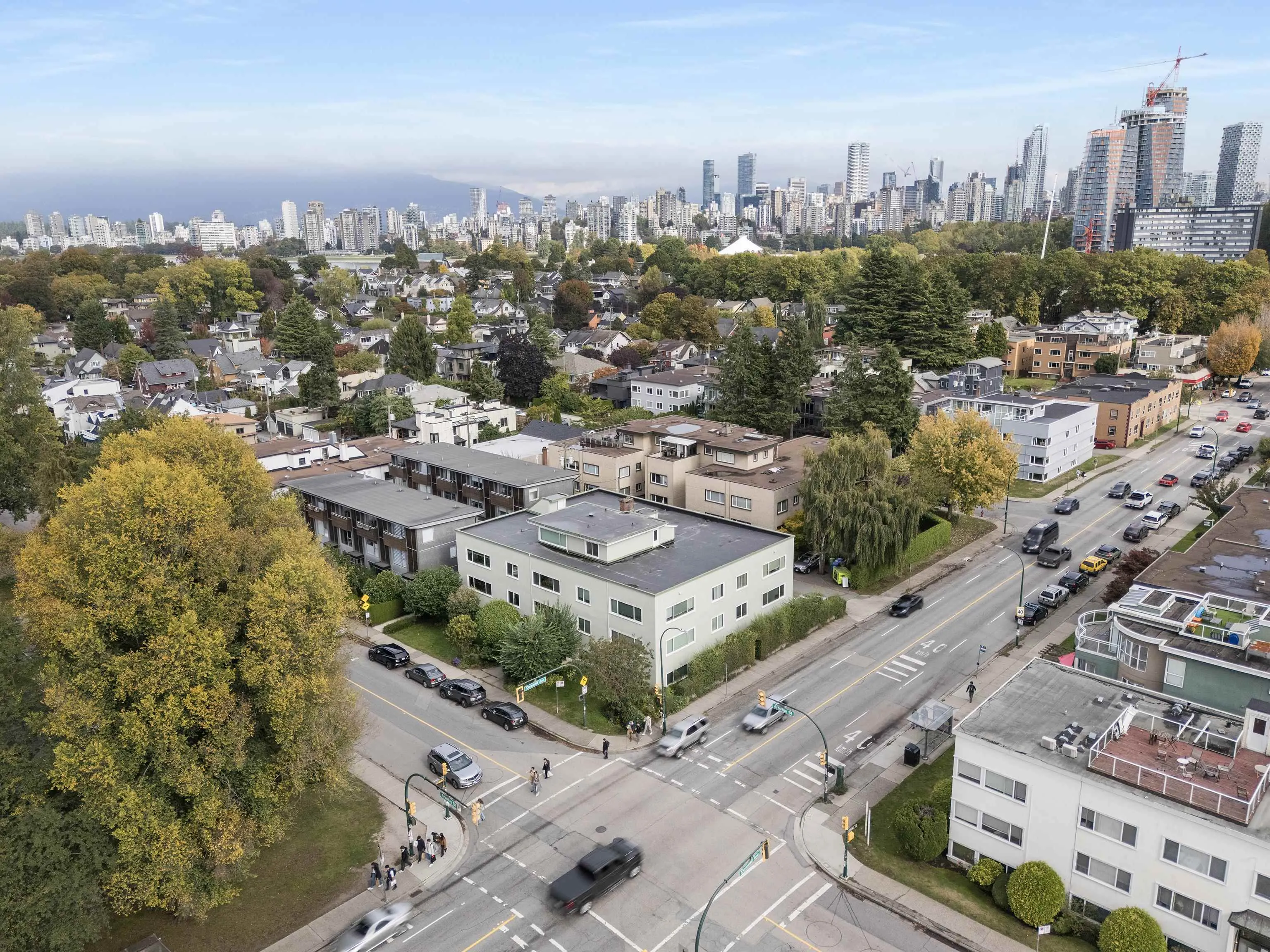 34 1480 Arbutus Street