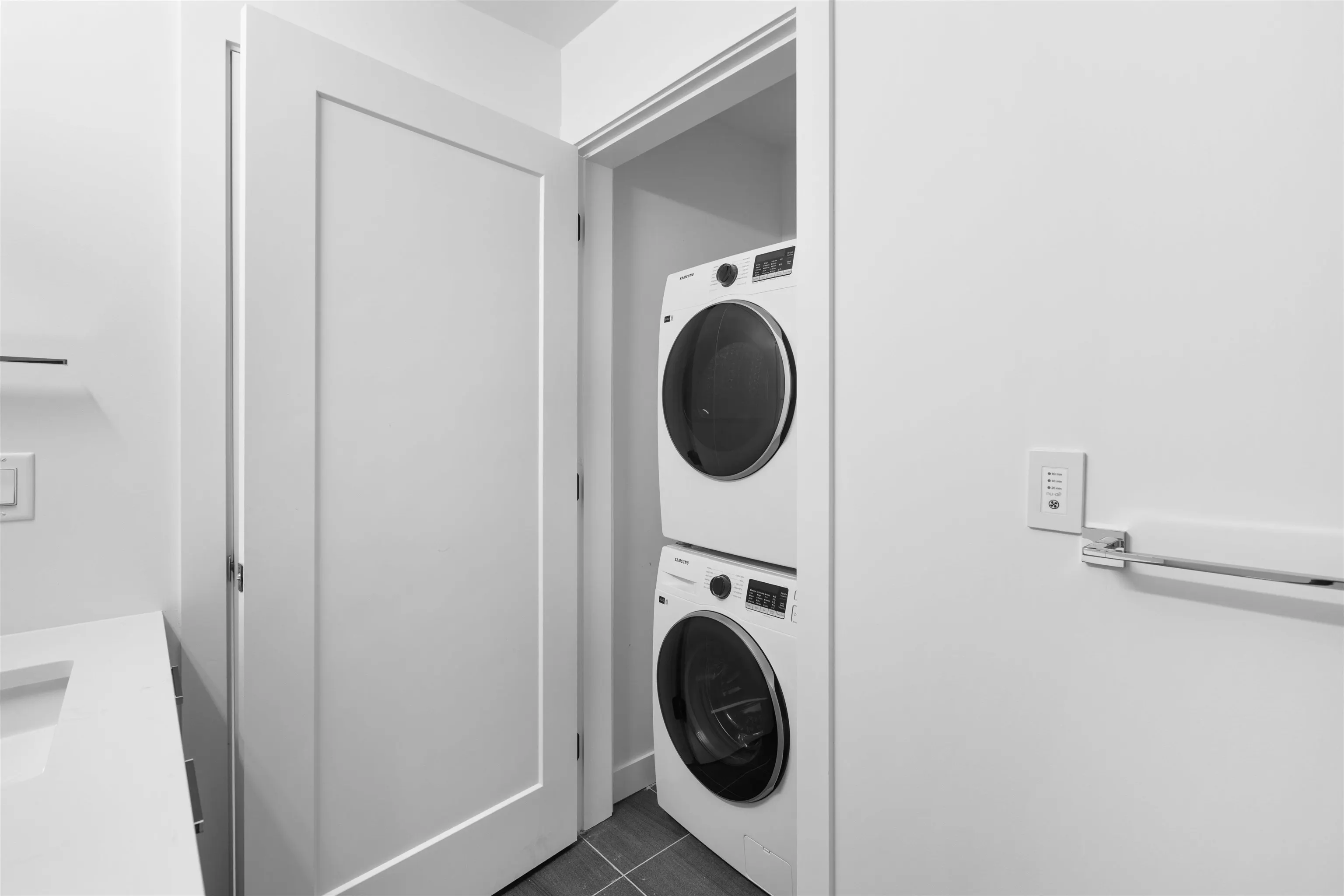 112 2002 St. George Street