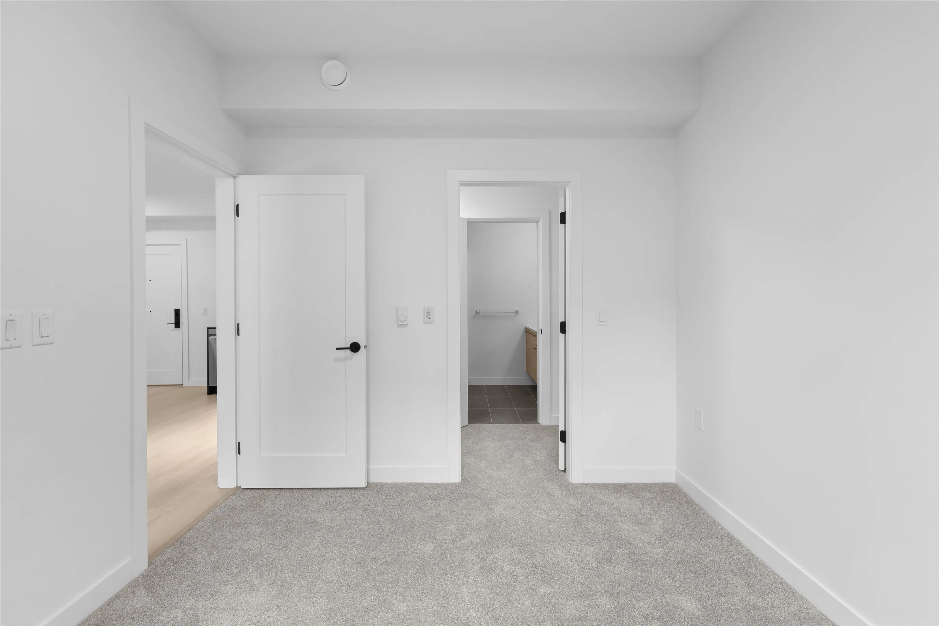 112 2002 St. George Street