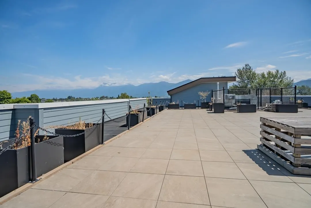 303 45562 Airport Road