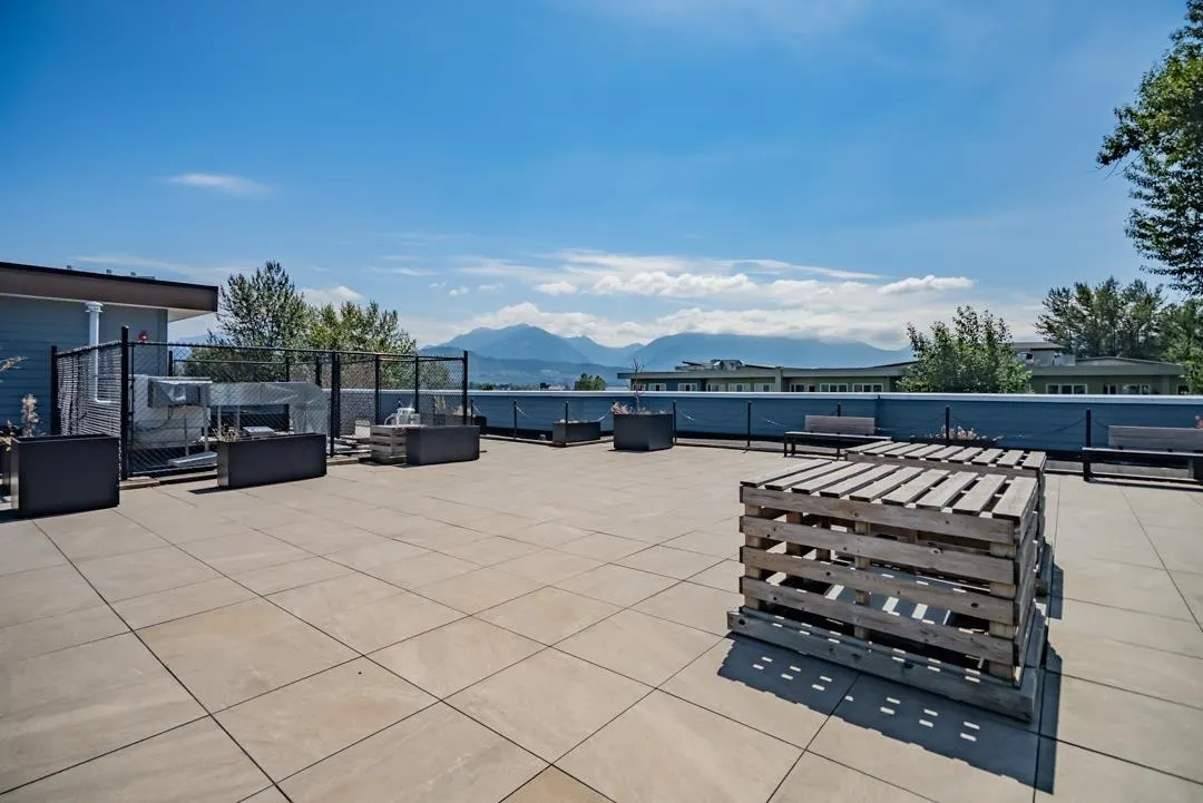 303 45562 Airport Road