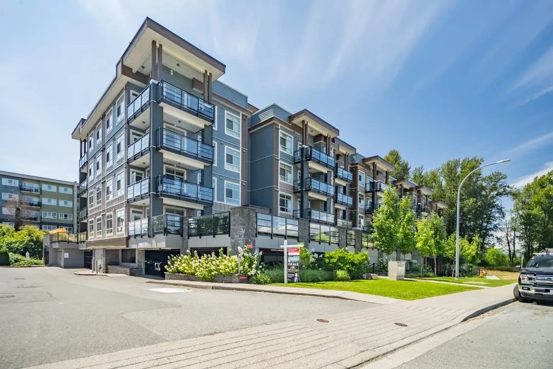 303 45562 Airport Road