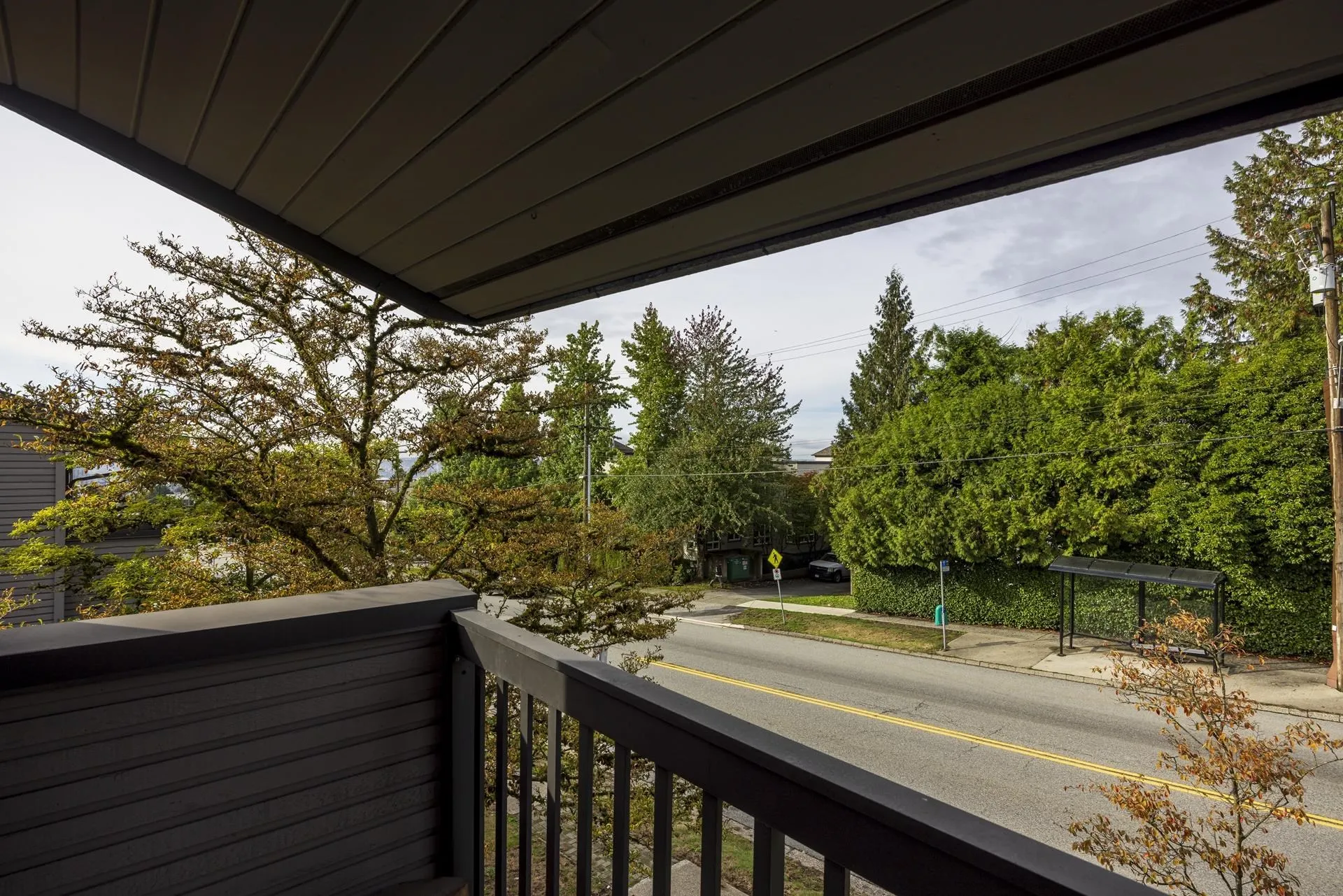 3132 Lonsdale Avenue