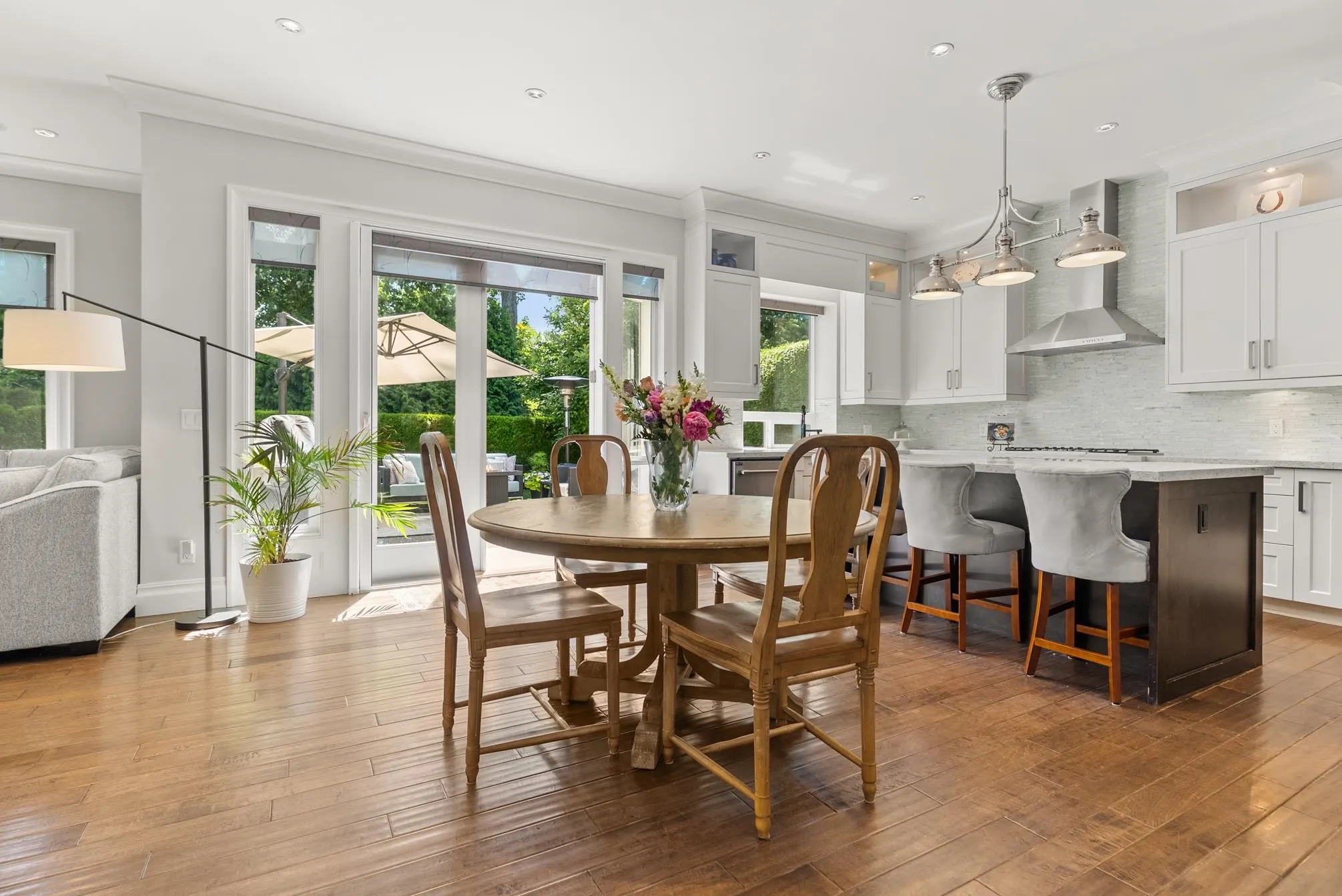 5898 Cove Reach Road