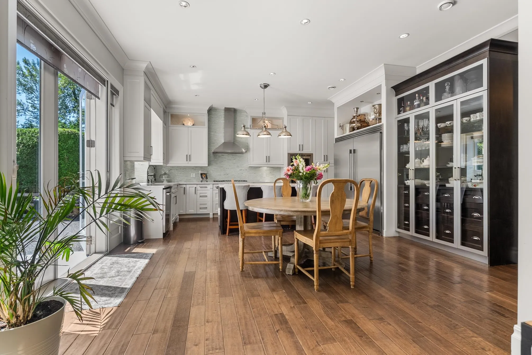 5898 Cove Reach Road