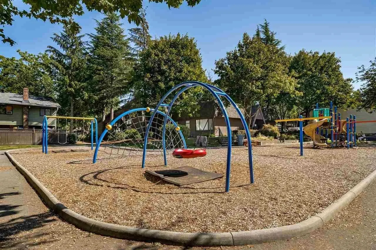 304 13977 74 Avenue