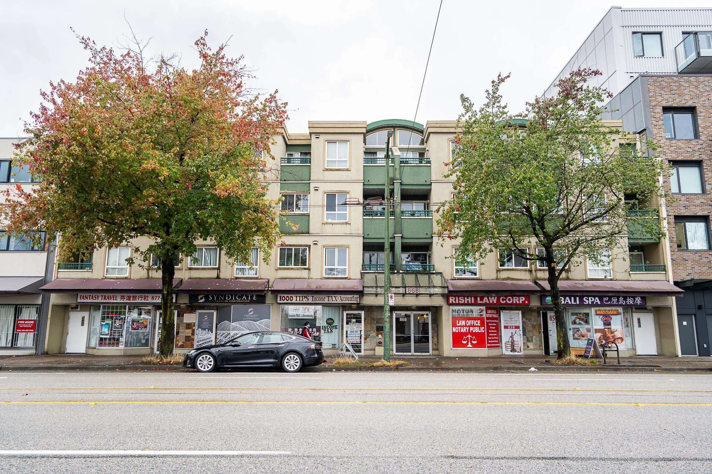 212 868 Kingsway