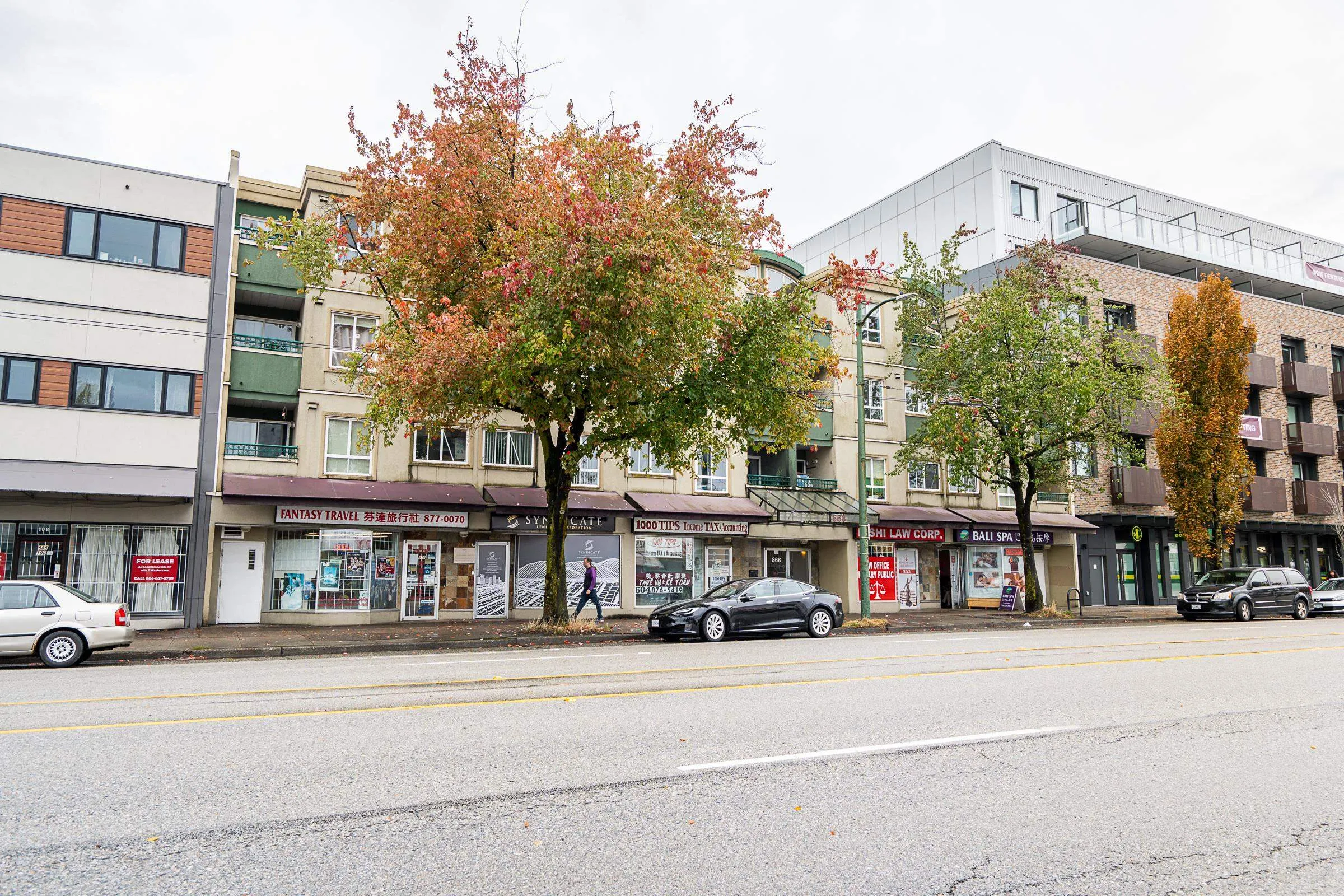 212 868 Kingsway