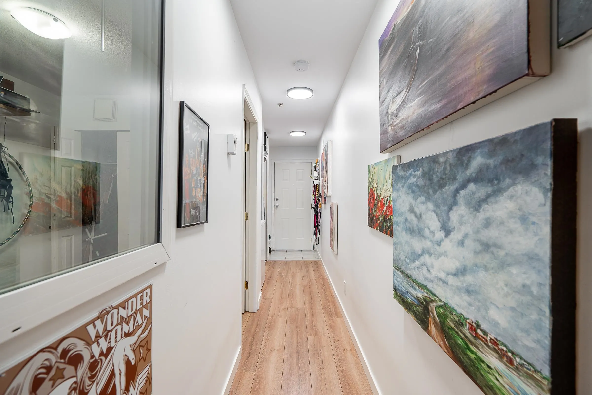 212 868 Kingsway