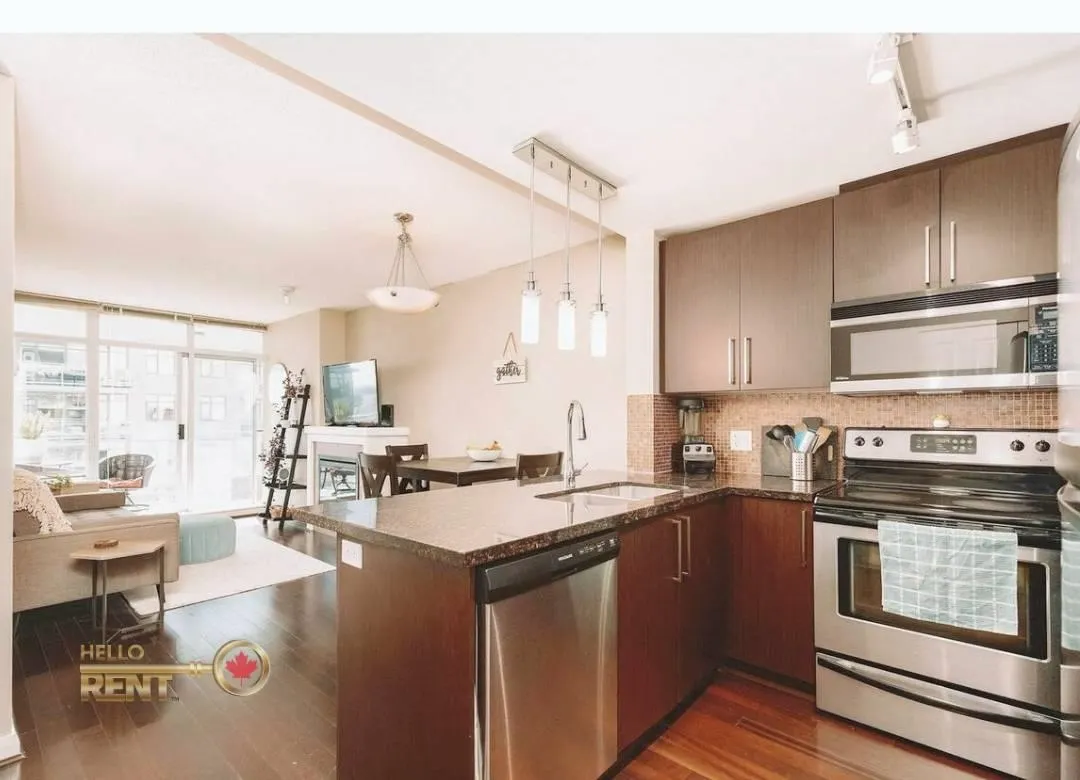 3210 888 Carnarvon Street