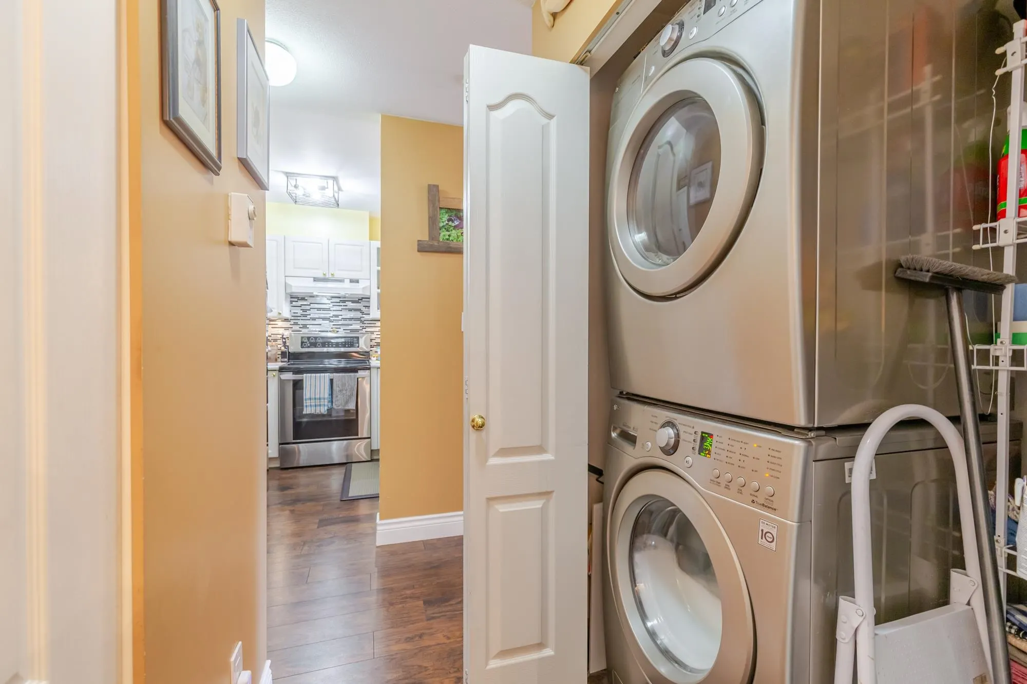 318 15110 108 Avenue