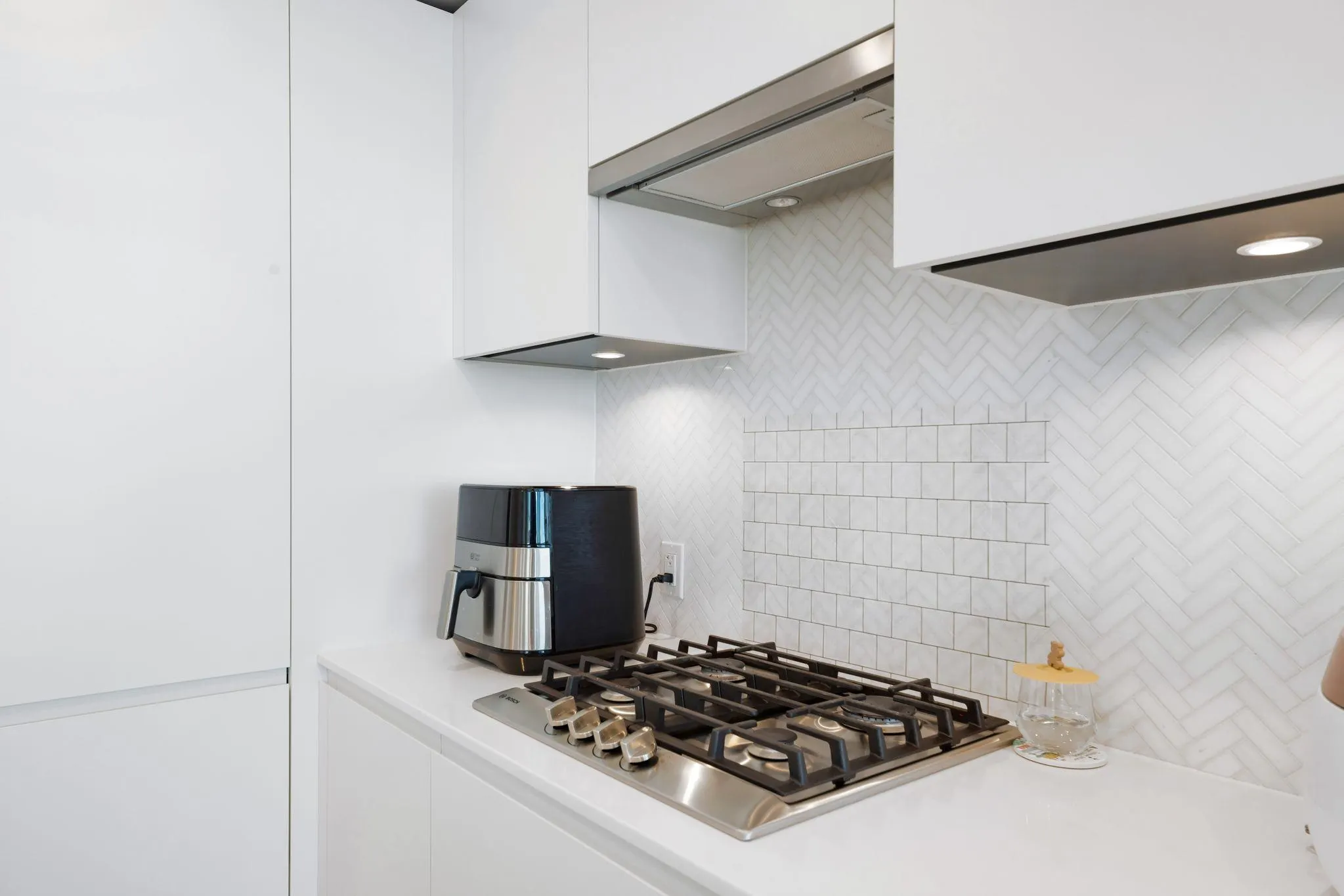 2408 3809 Evergreen Place
