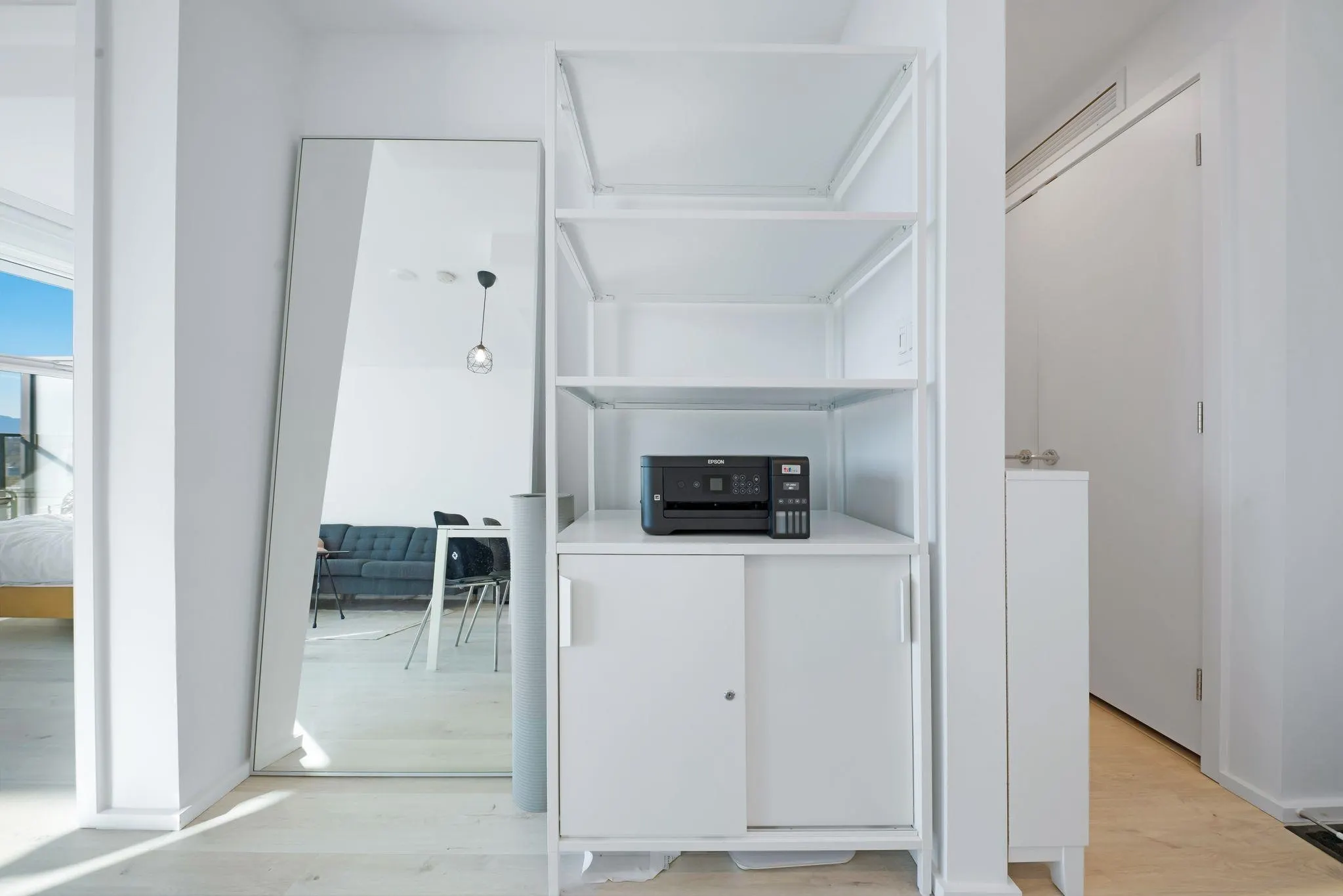 2408 3809 Evergreen Place