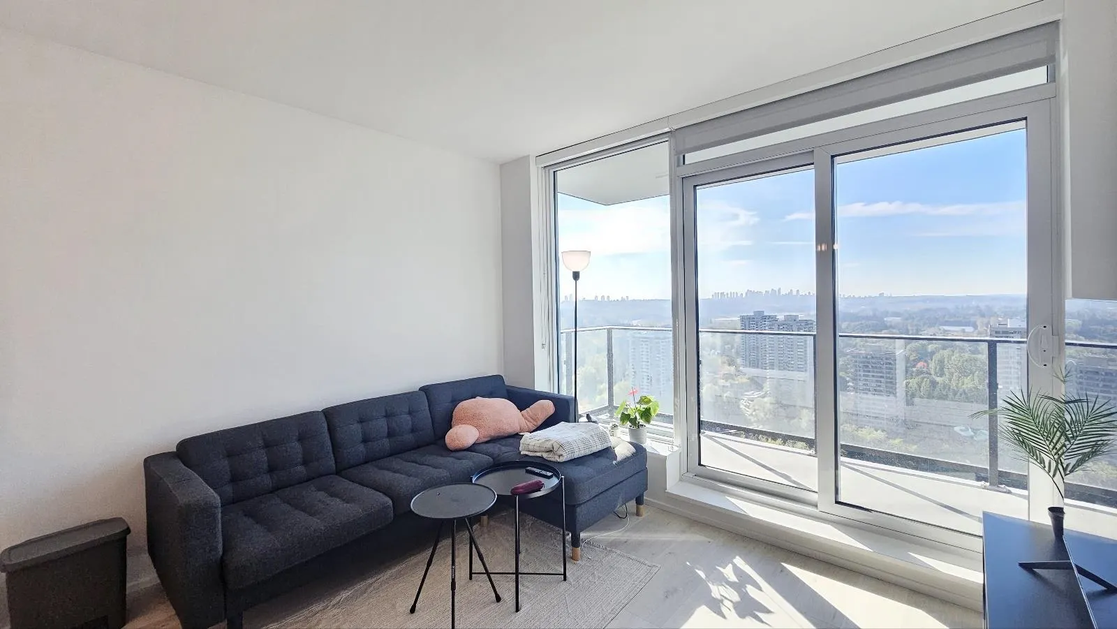 2408 3809 Evergreen Place