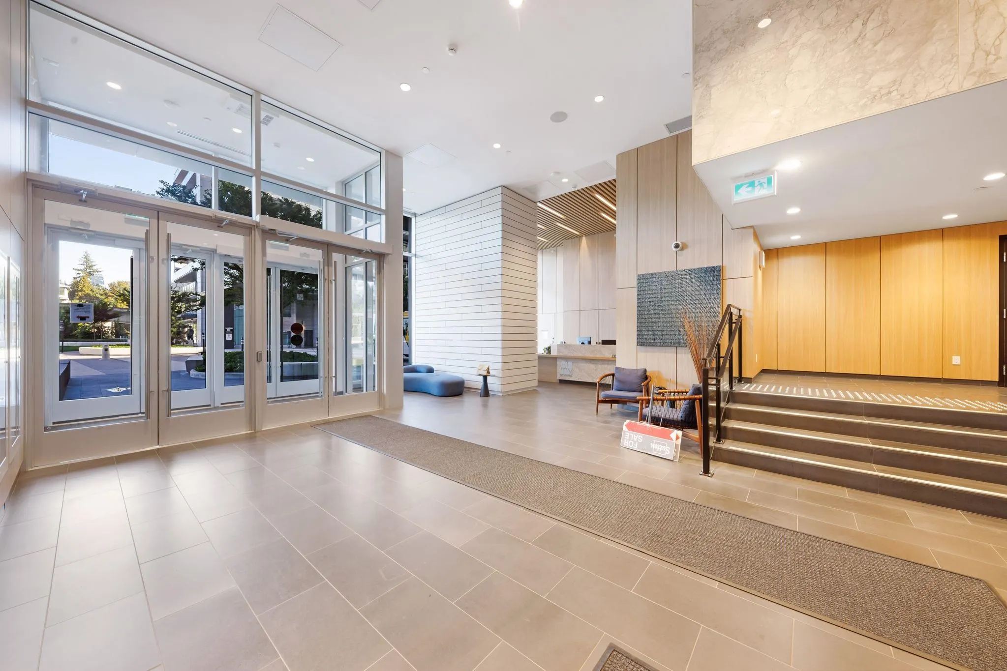 2408 3809 Evergreen Place