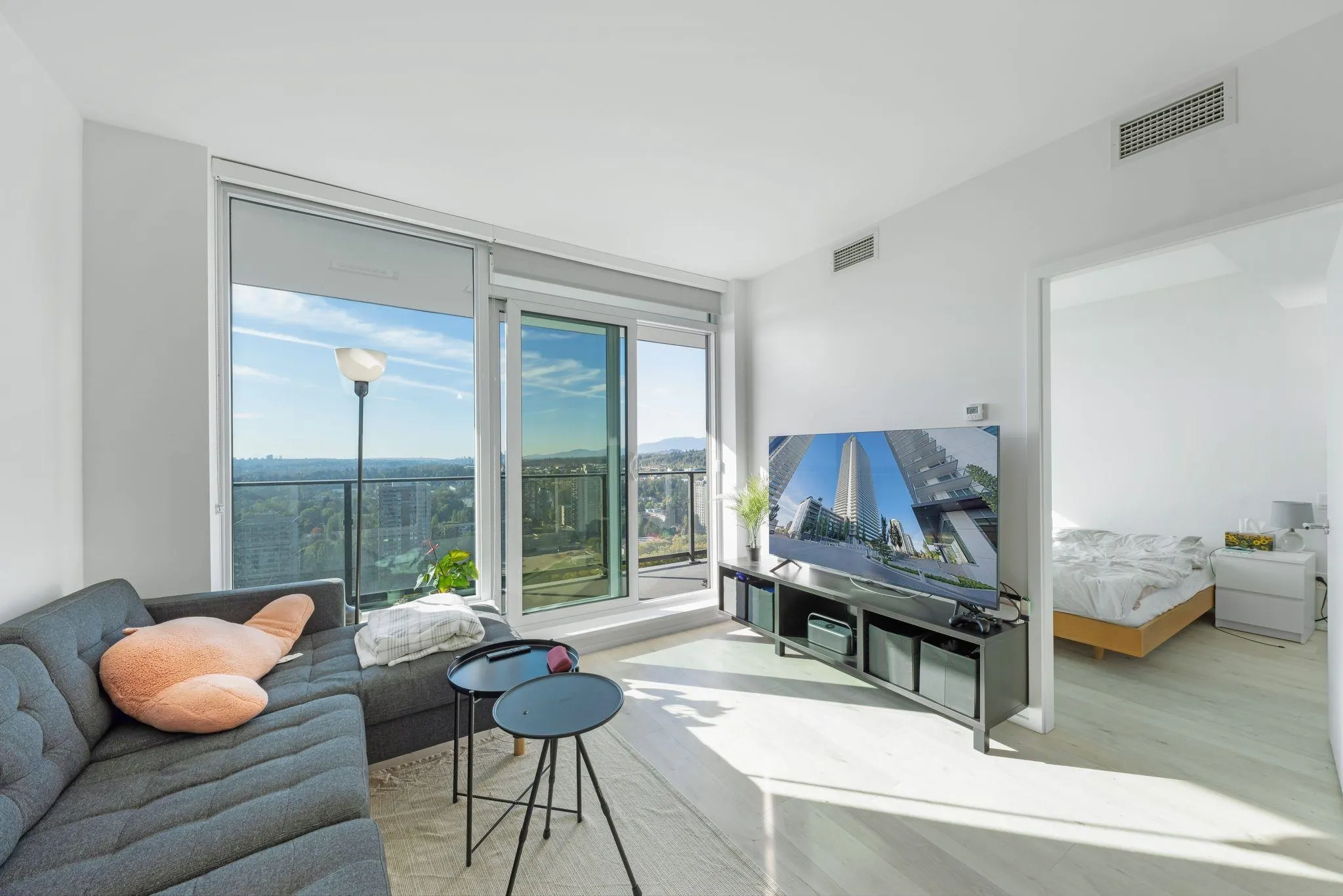 2408 3809 Evergreen Place