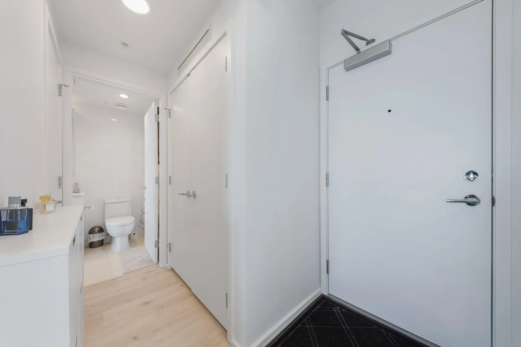 2408 3809 Evergreen Place